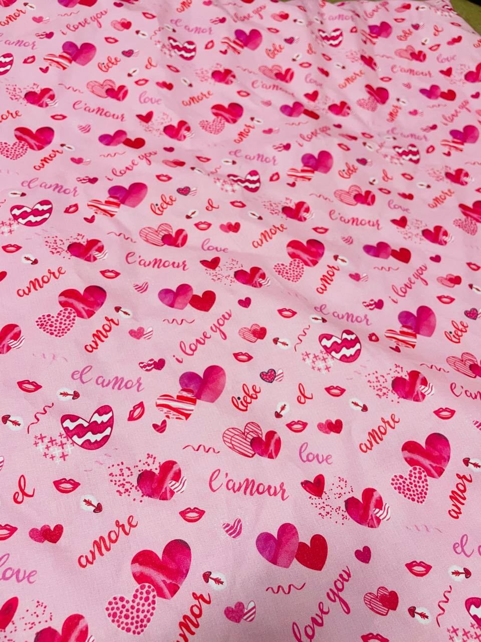 Scampolo Cotone Amore Rosso 1,50x1,40 san valentino