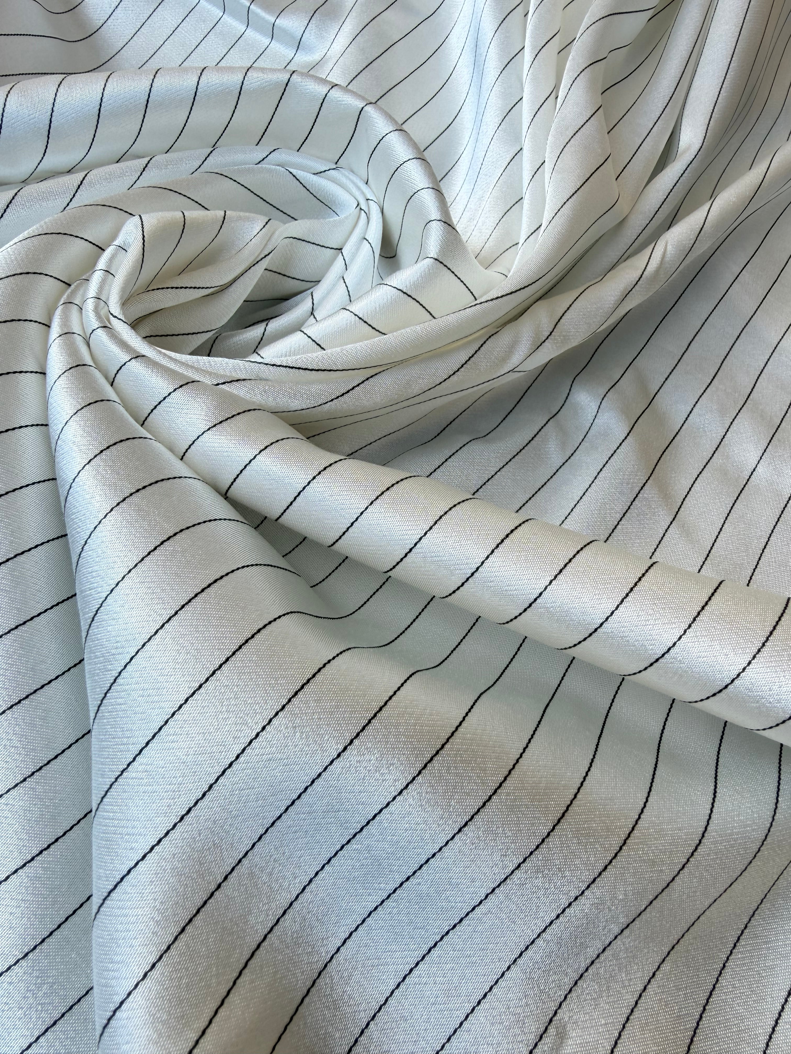 Tessuto Satin Gessato Bianco Nero