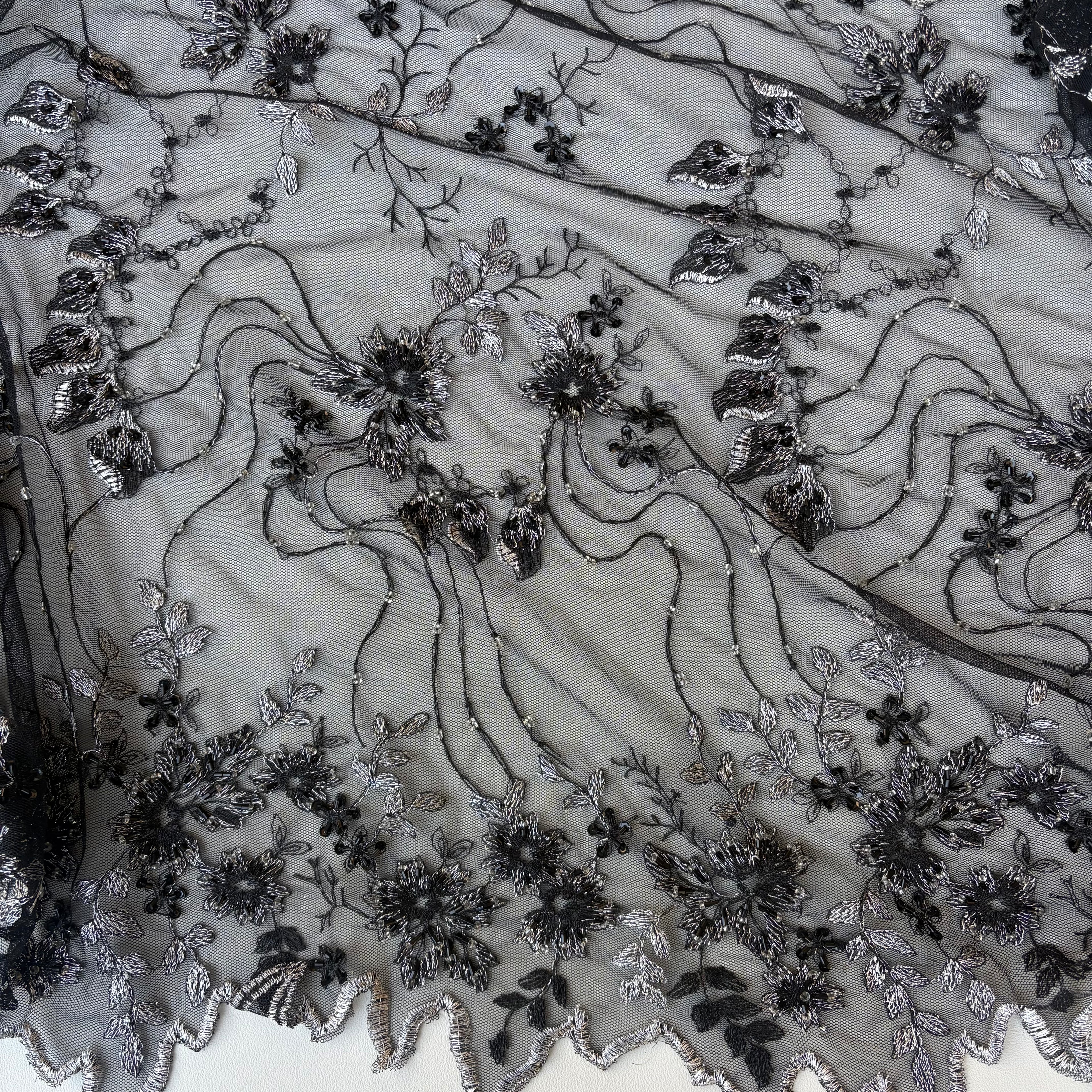 Pizzo  Cerimonia floreale Luxury nero