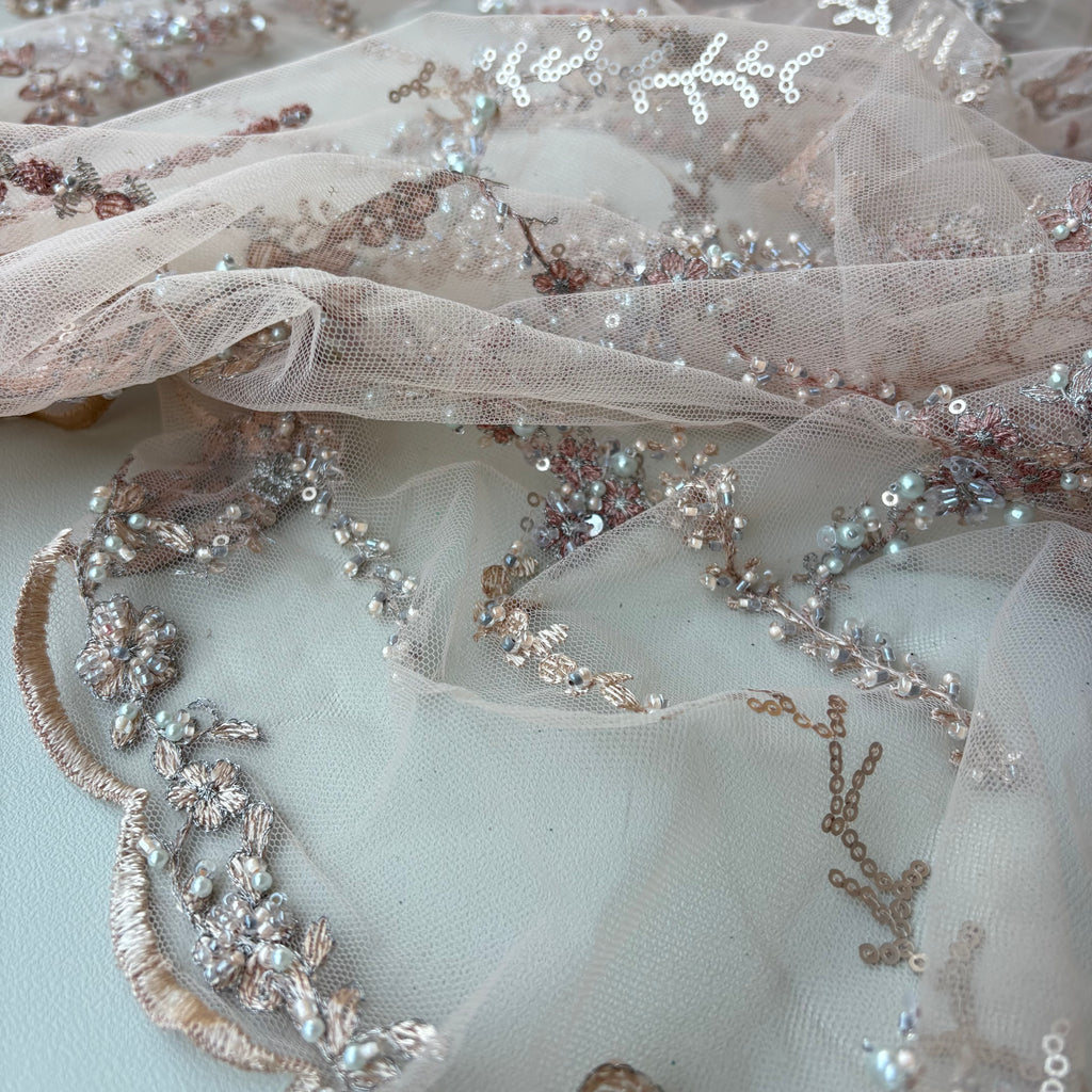 Pizzo Cerimonia floreale small Diana