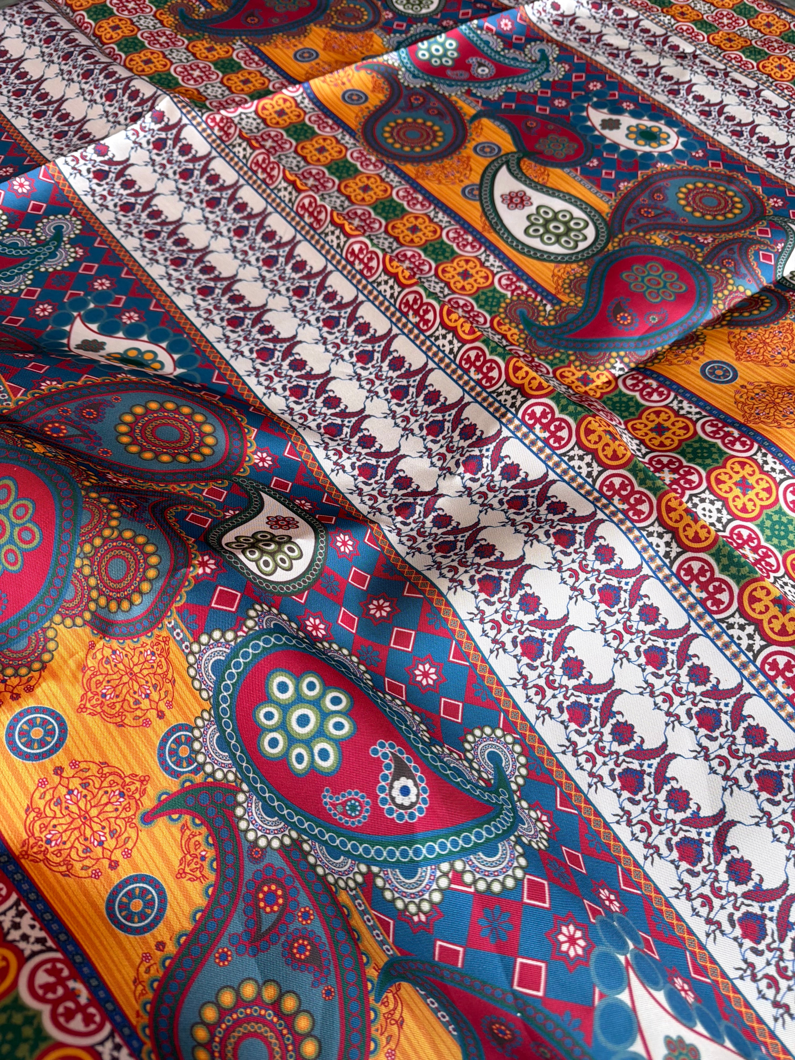 Scampolo Tessuto Duchessa Wax arab 150x140