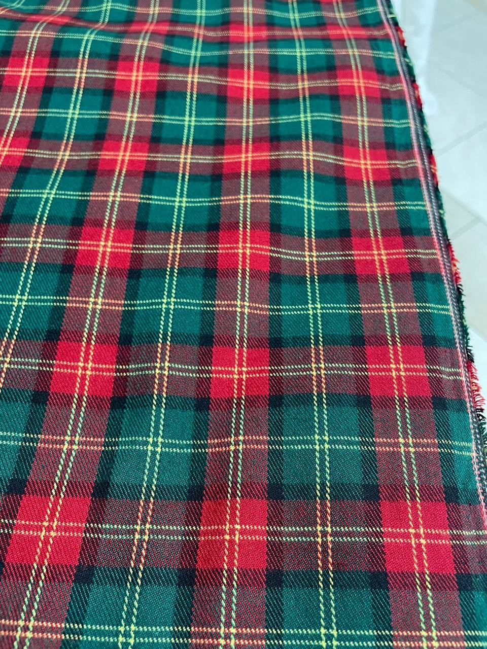 Tartan Scozzese Classic Rosso Verde Nero Quadro Piccolo - WorldTessuti