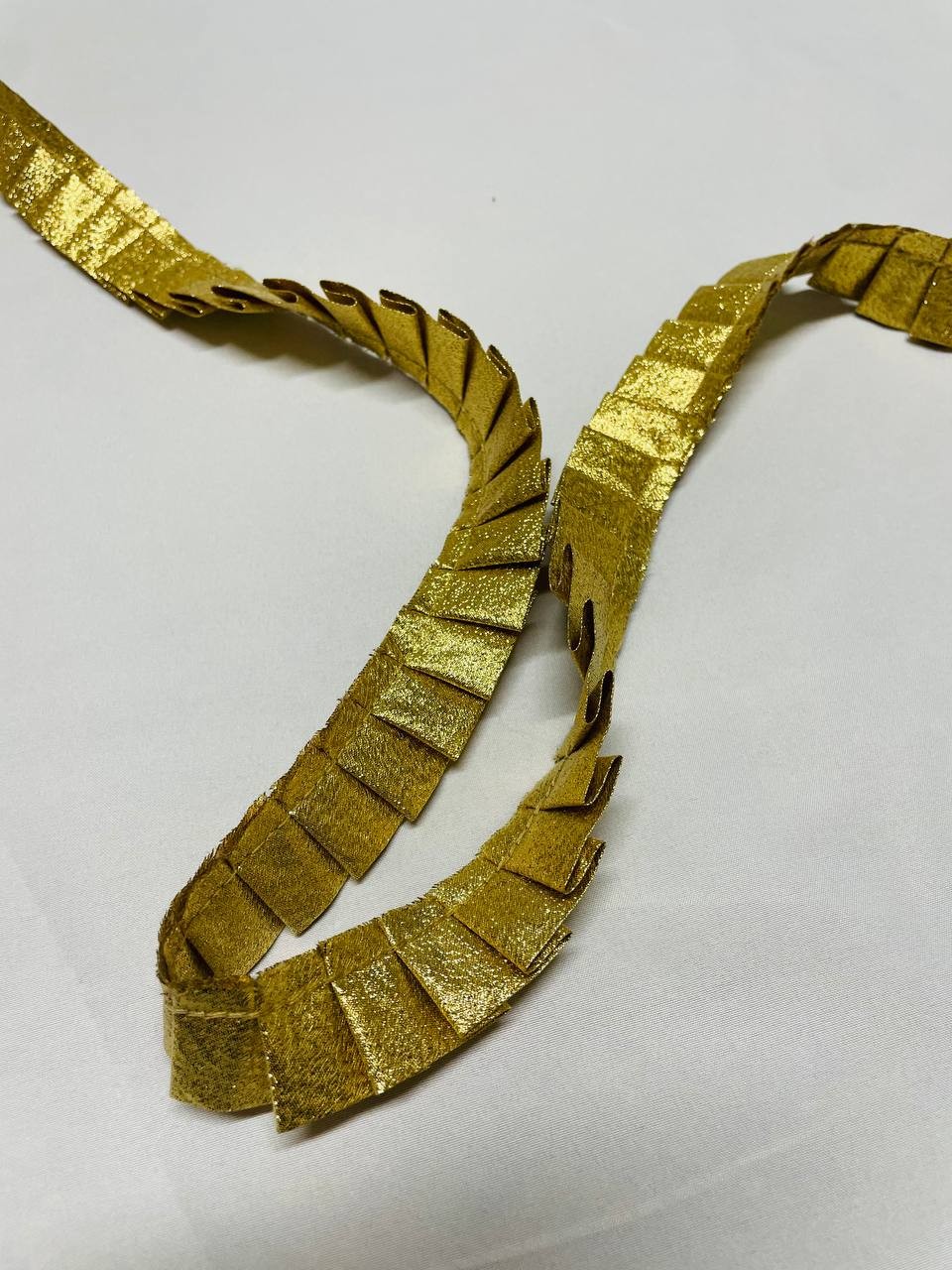 Passamaneria Nastro Plissè Dorato 2,5 CM