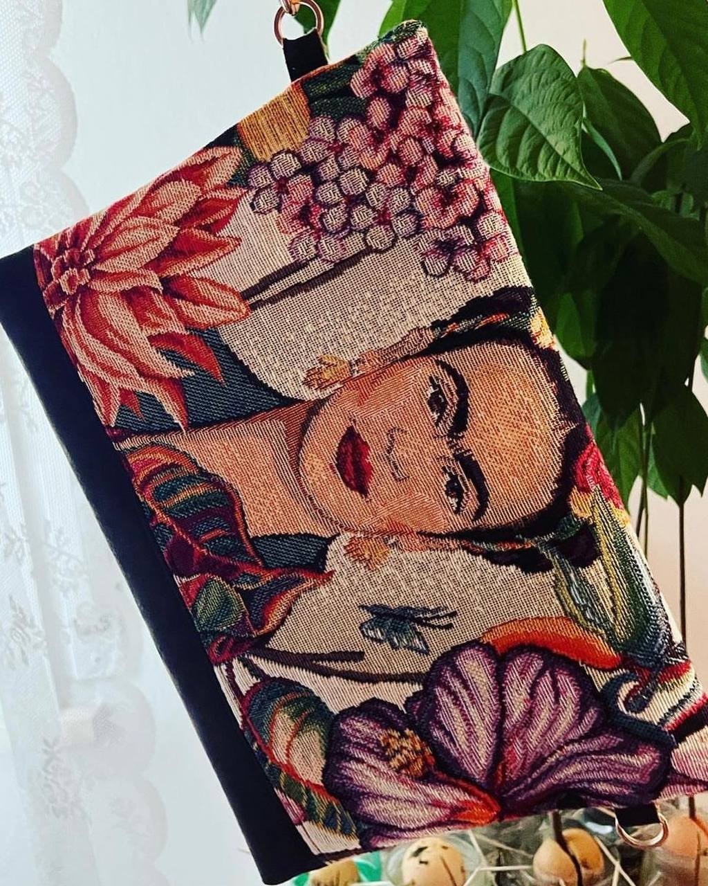 GOBELIN FRIDA KAHLO 280 - WorldTessuti
