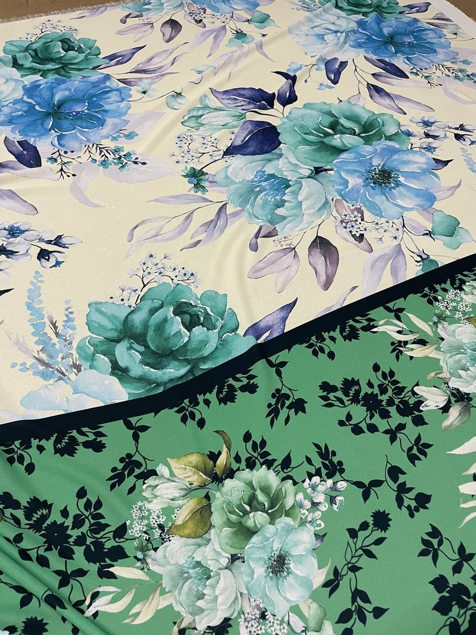 Scampolo CHIFFON FLOREALE BALZA VERDE ACQUA 200x150