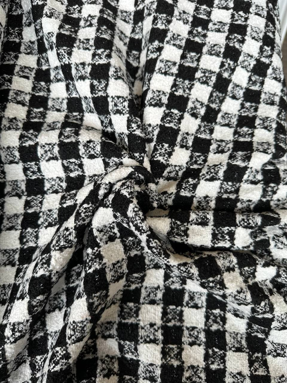 Tessuto Tweed Bouclè Tipologia Chanel Black White