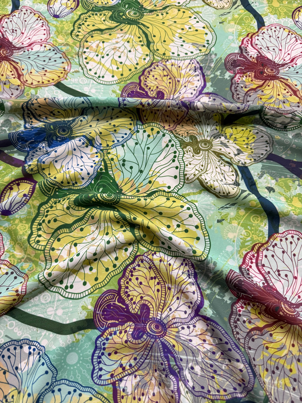 Tessuto Satin Floreale Vintage