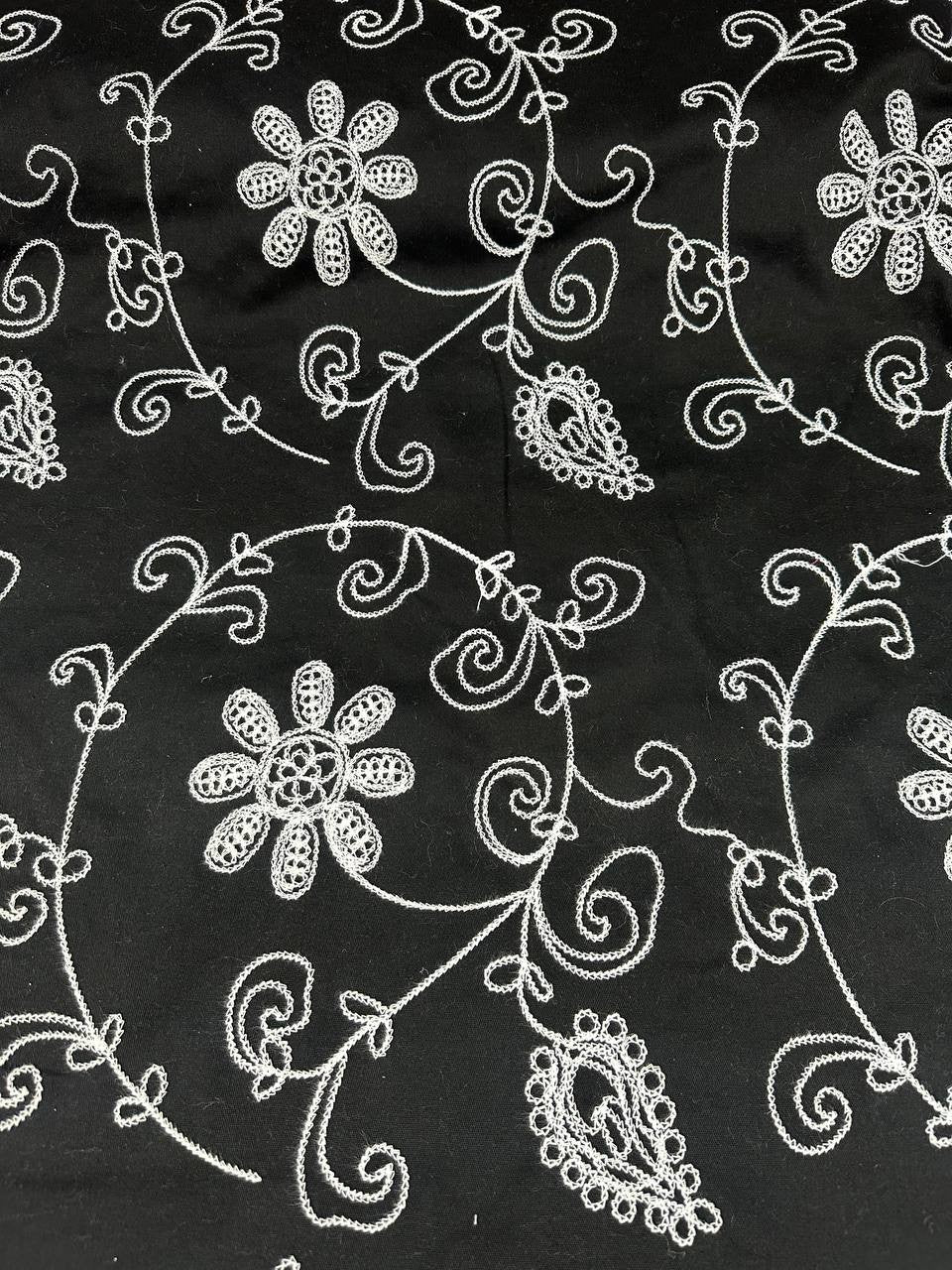 Cotone Nero Ricamato Floreale White