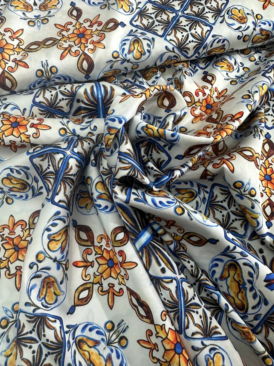 Satin Greek Maiolica Kalua Scampolo 2,50x1,50