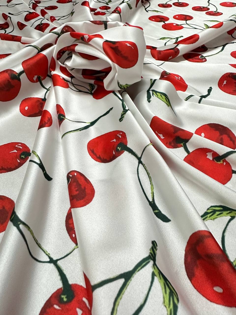 Satin Ciliegia White 3,00x1,50
