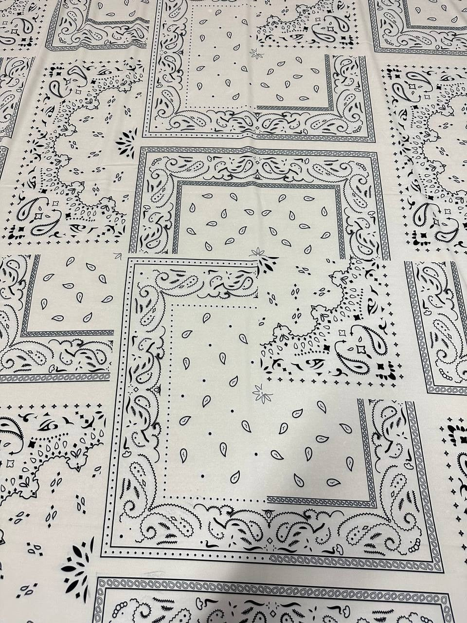 Scampolo Bandana Black White 3,50x150