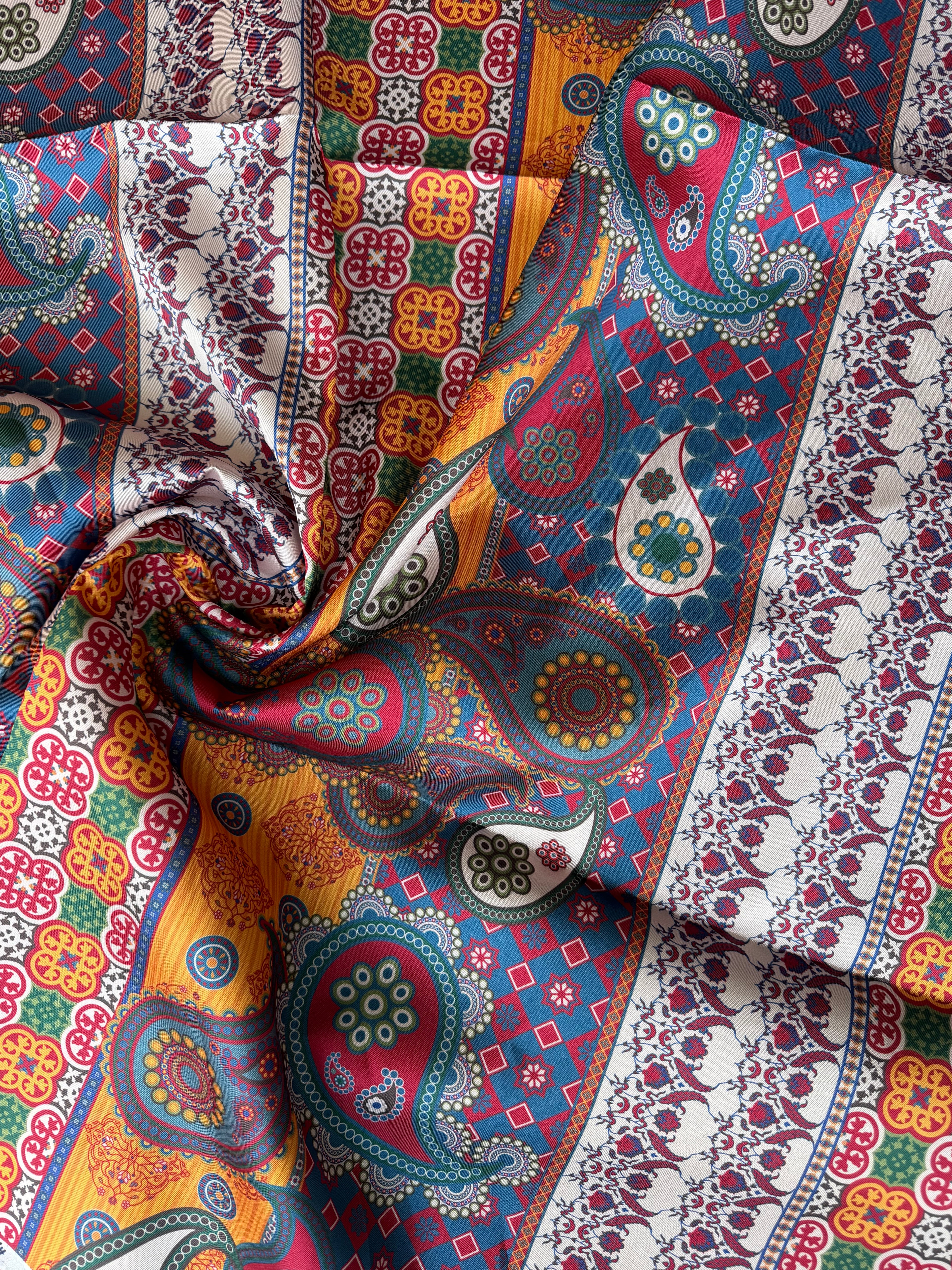 Scampolo Tessuto Duchessa Wax arab 150x140