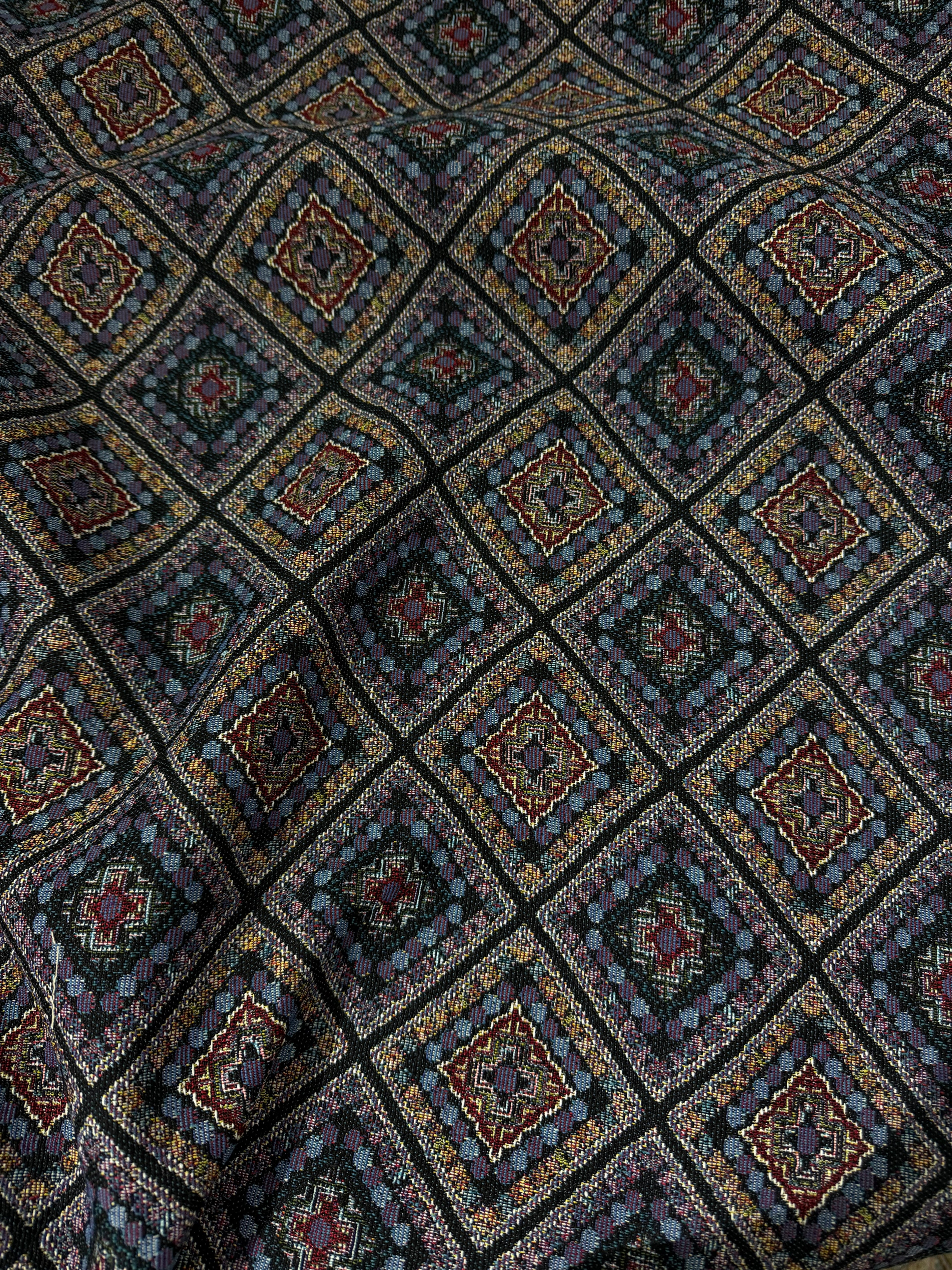 Broccato Gobelin Wax Vintage