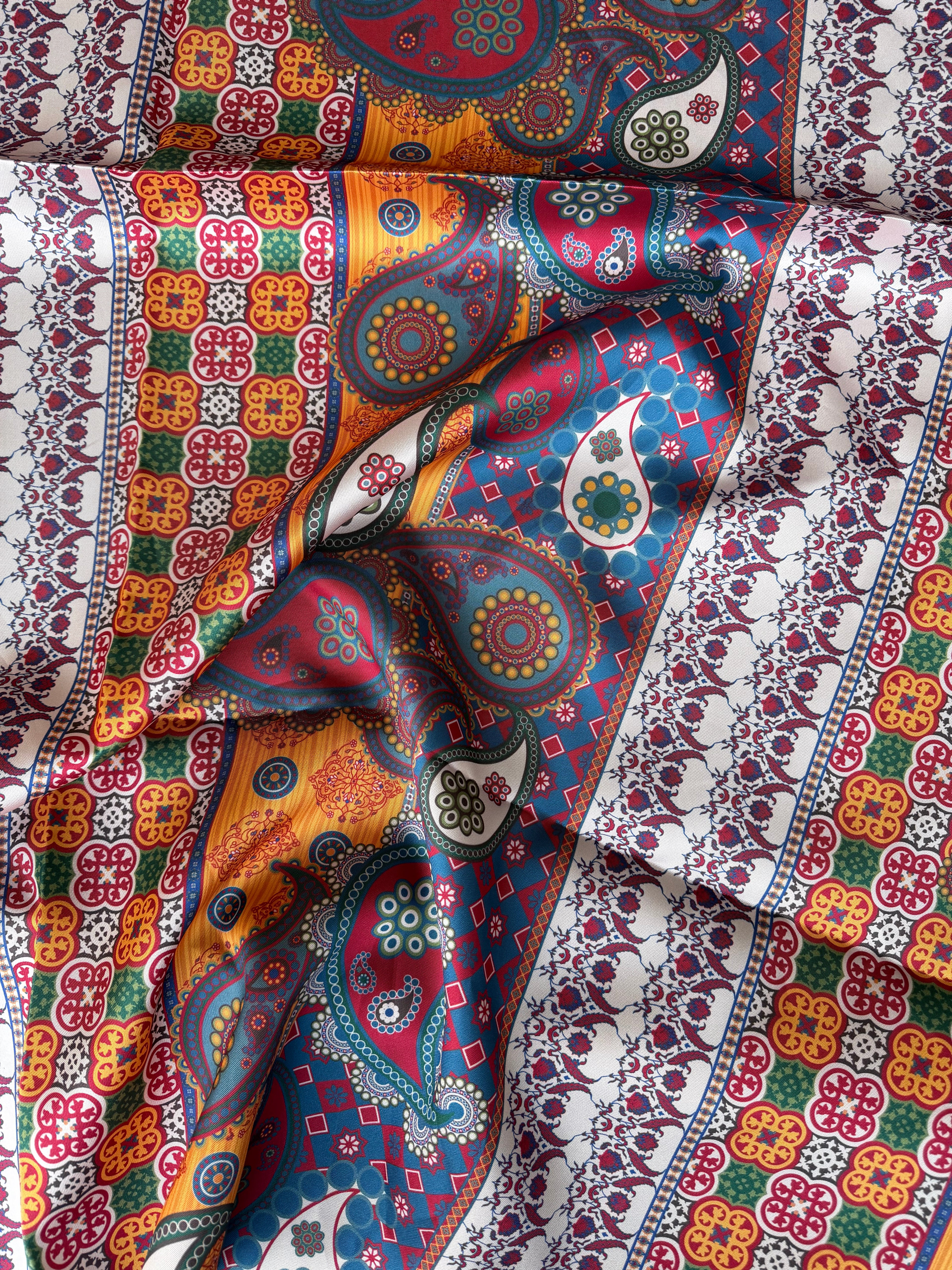 Scampolo Tessuto Duchessa Wax arab 150x140