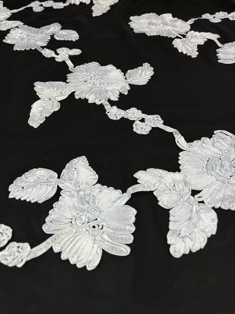 Tulle Elastico Nero Floreale 3D