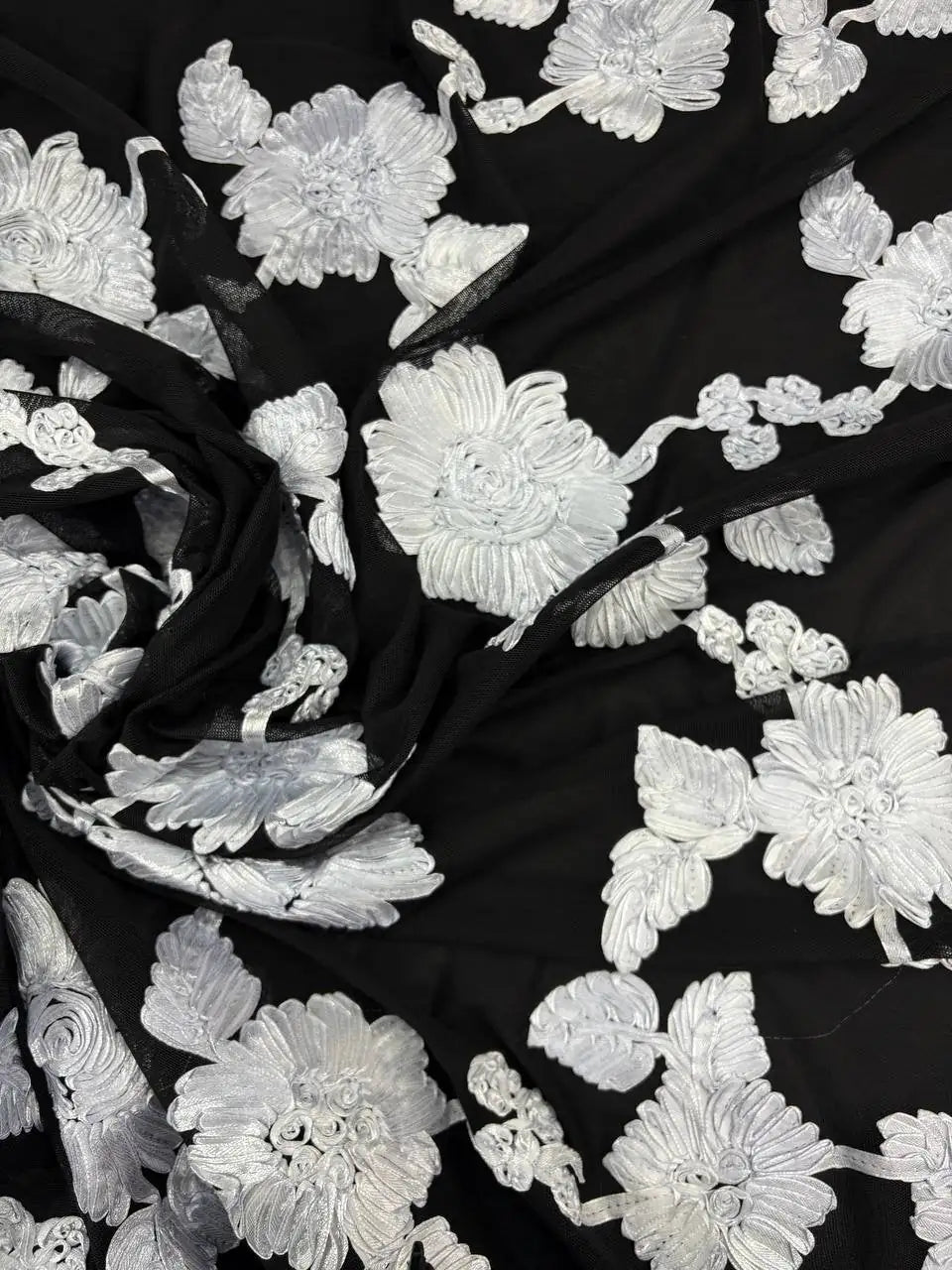 Tulle Elastico Nero Floreale 3D - WorldTessuti