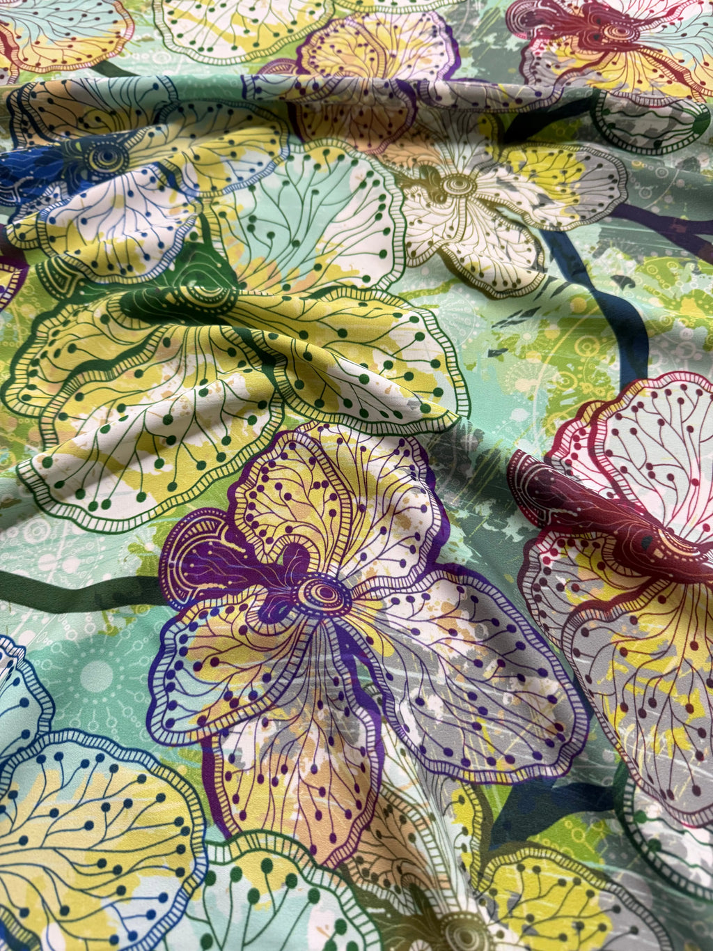 Tessuto Satin Floreale Vintage