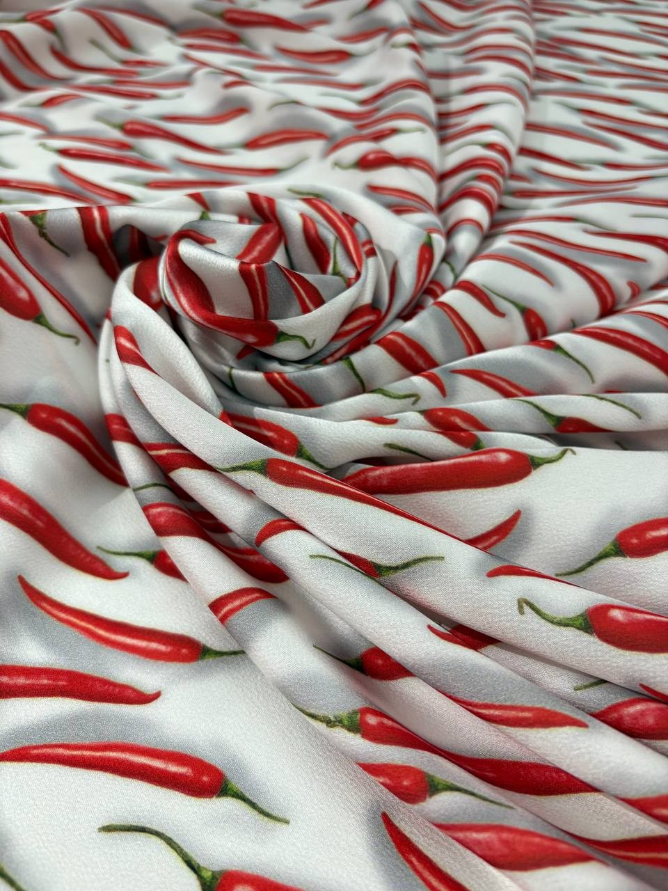Satin Peperoncino
