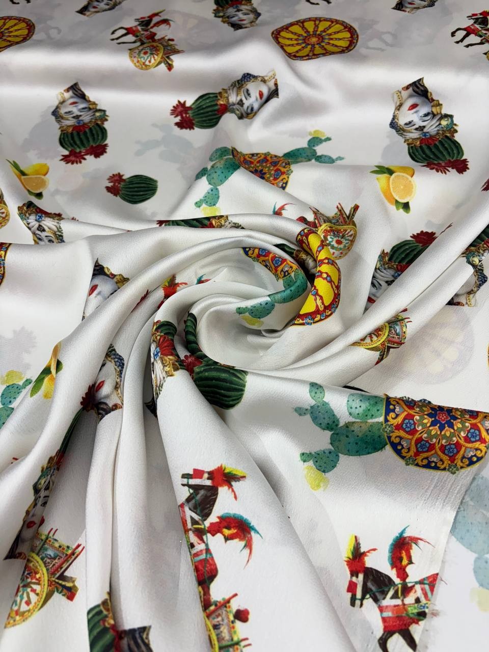 Satin Sicily Maiolica TESTA DI MORO Scampolo 3,00x1,50