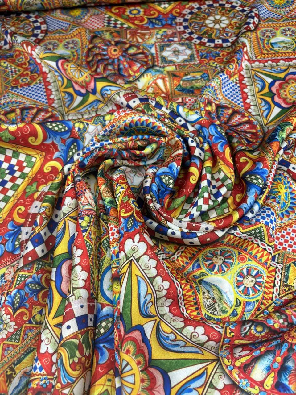Satin Sicily Maiolica Brancaccio Scampolo 3,00x1,50 - WorldTessuti