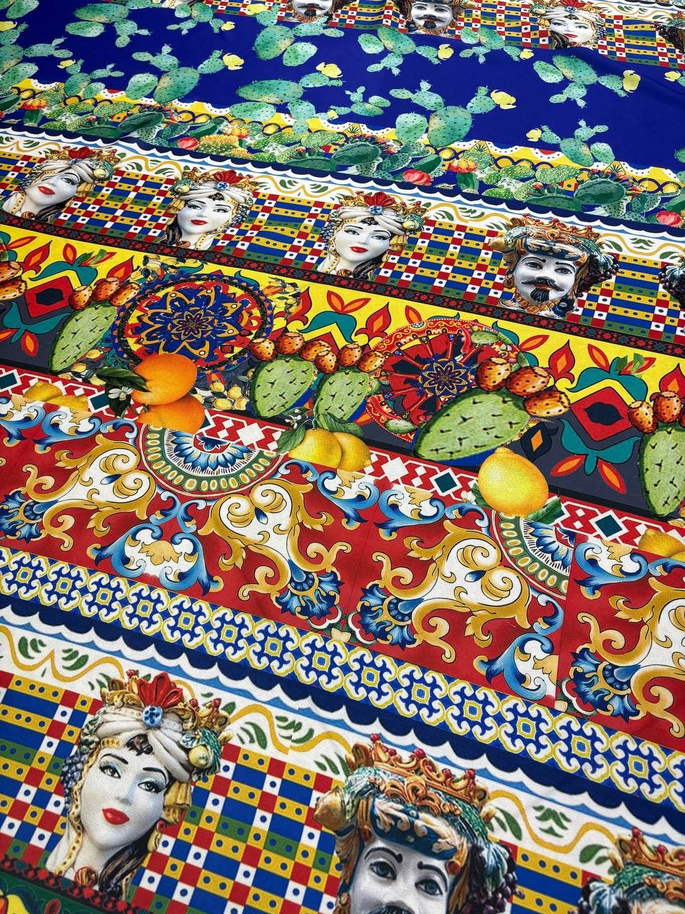 Satin Sicily MIX Scampolo 3,00x1,50