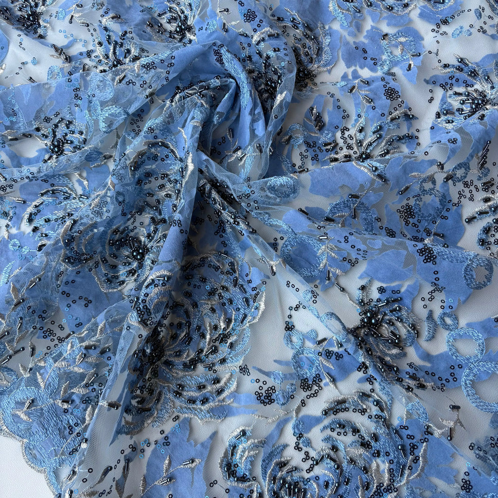 Trozo de encaje floral de ceremonia azul claro 1,40x1,30 azul polvoriento