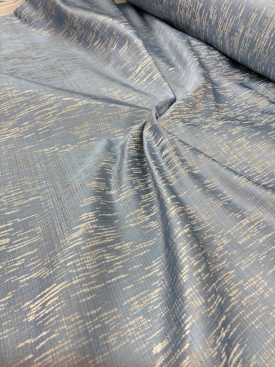 Tappezzeria Jacquard Budapest Lurex Celeste Polvere