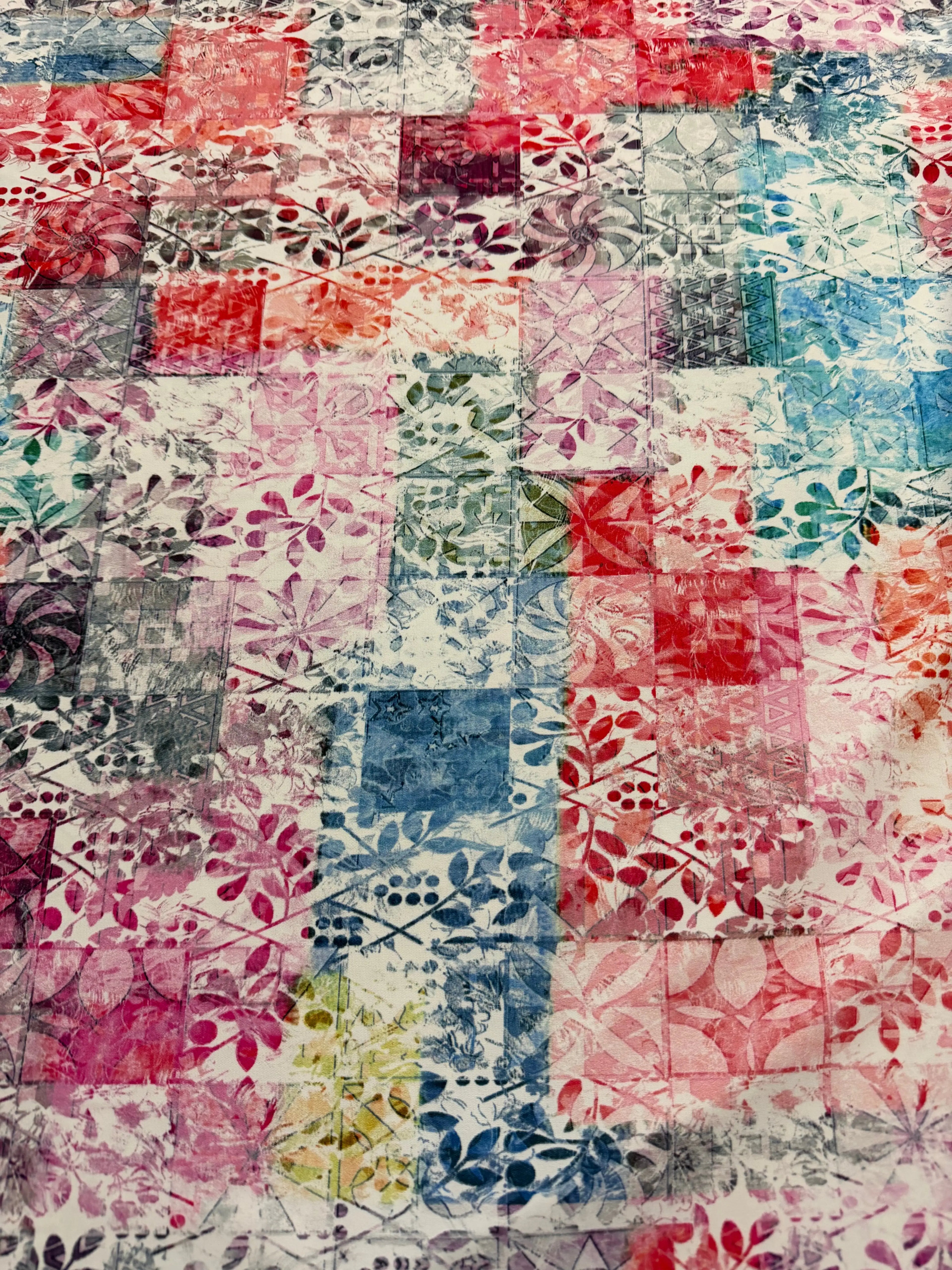 Tessuto Satin Floreale patchwork