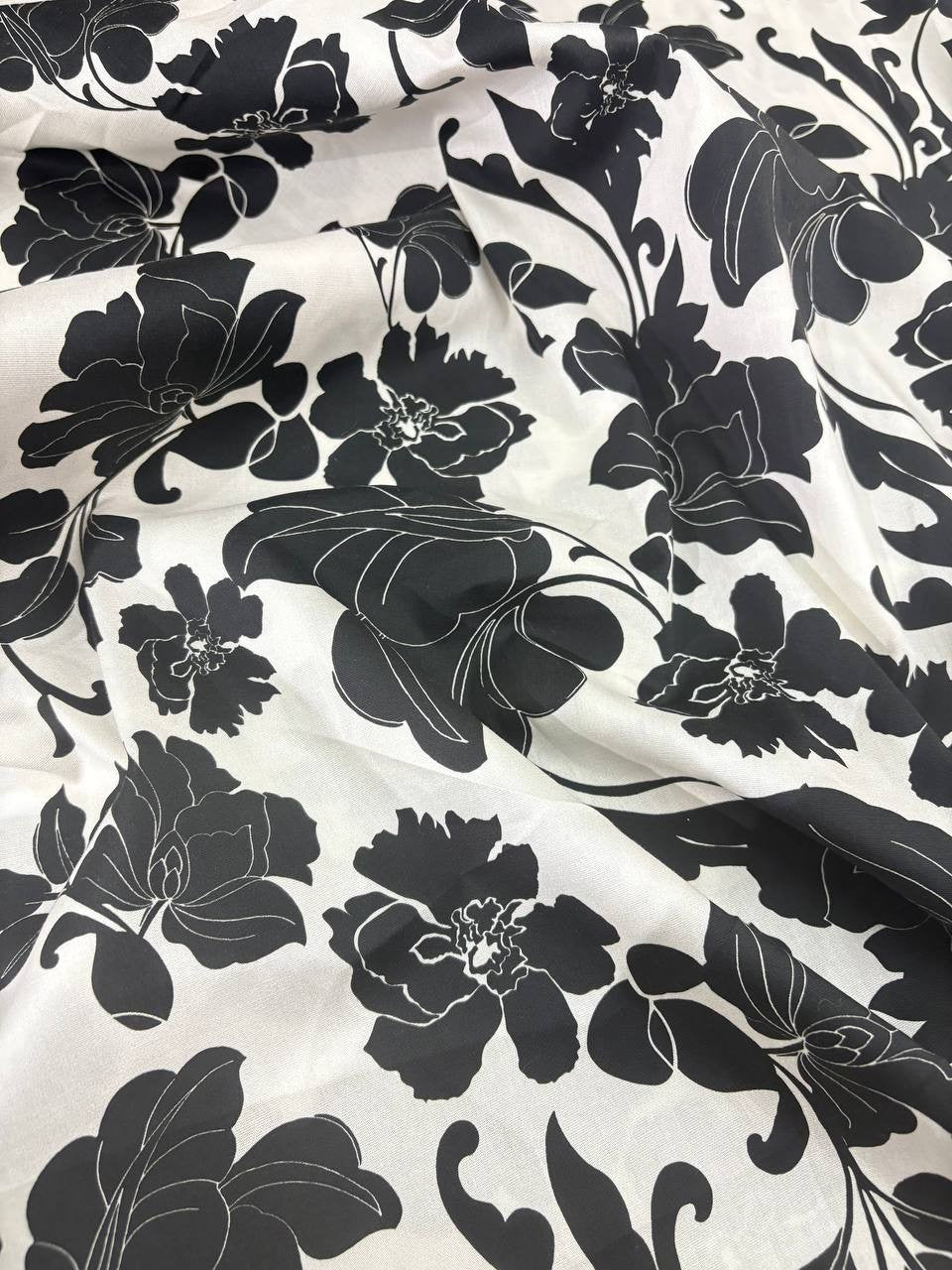 Popeline Cotone Floreale Bianco Nero