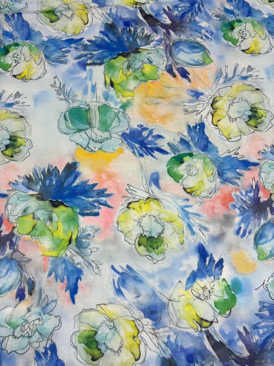 Tessuto Misto Lino Fantasia Floreale Blu Dipinto di BLU