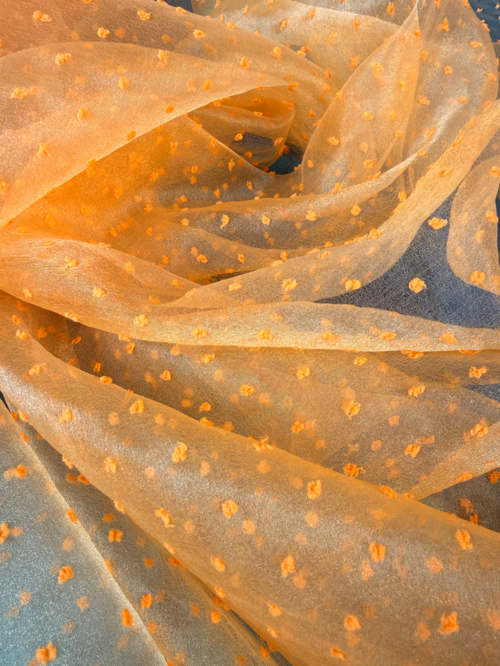 Organza plumetis pois