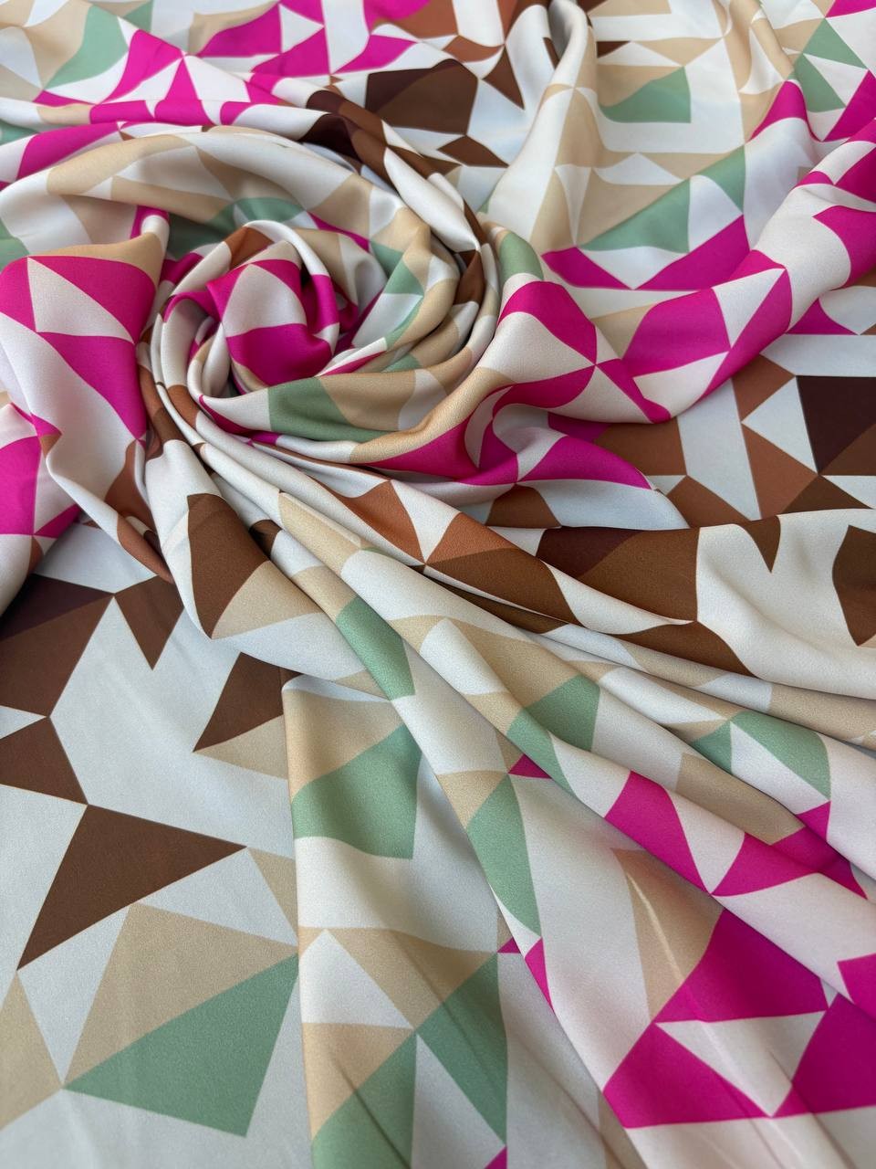 Tessuto Satin Geometrico Colorfull