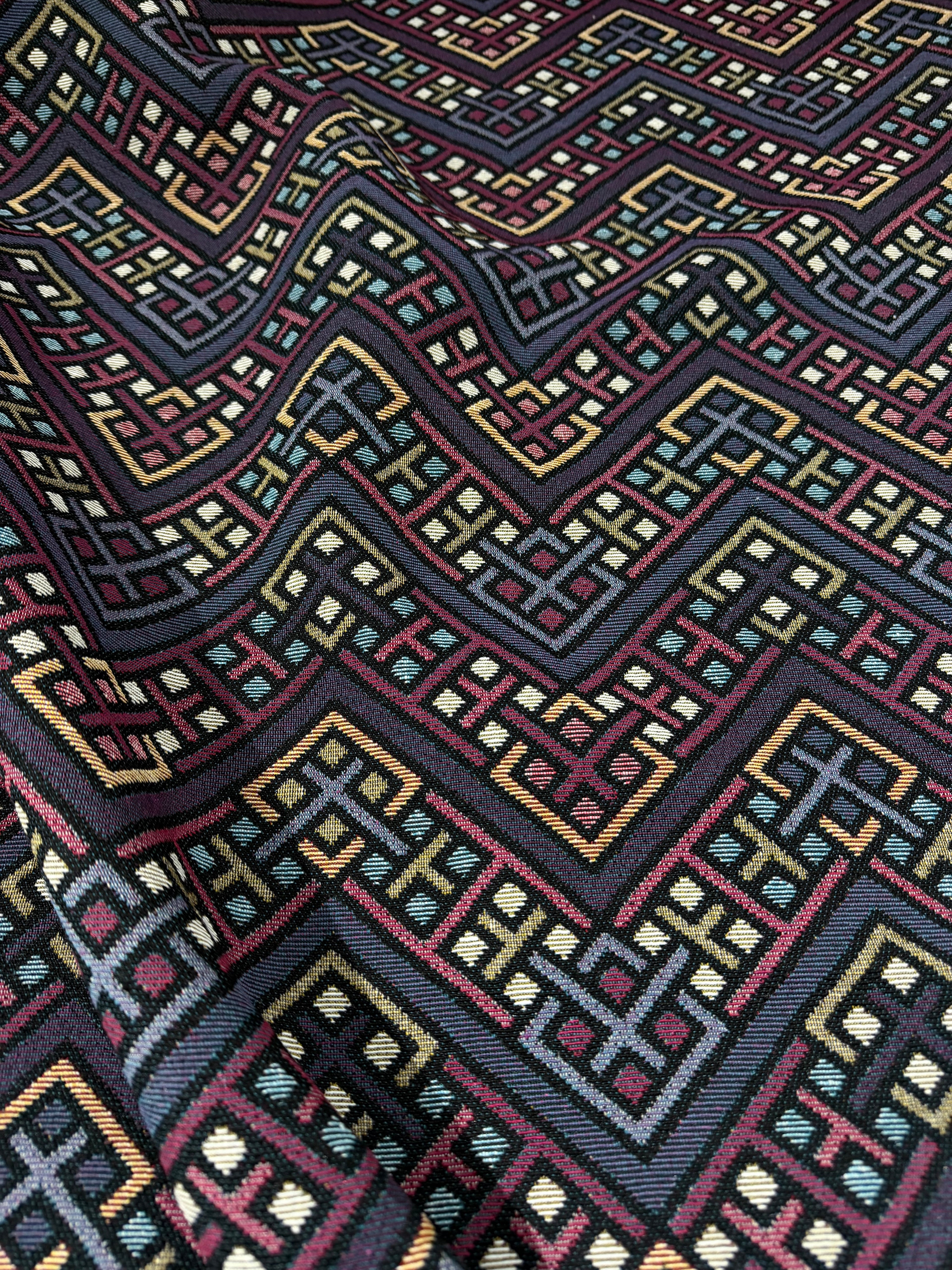 Broccato Gobelin Wax Vintage