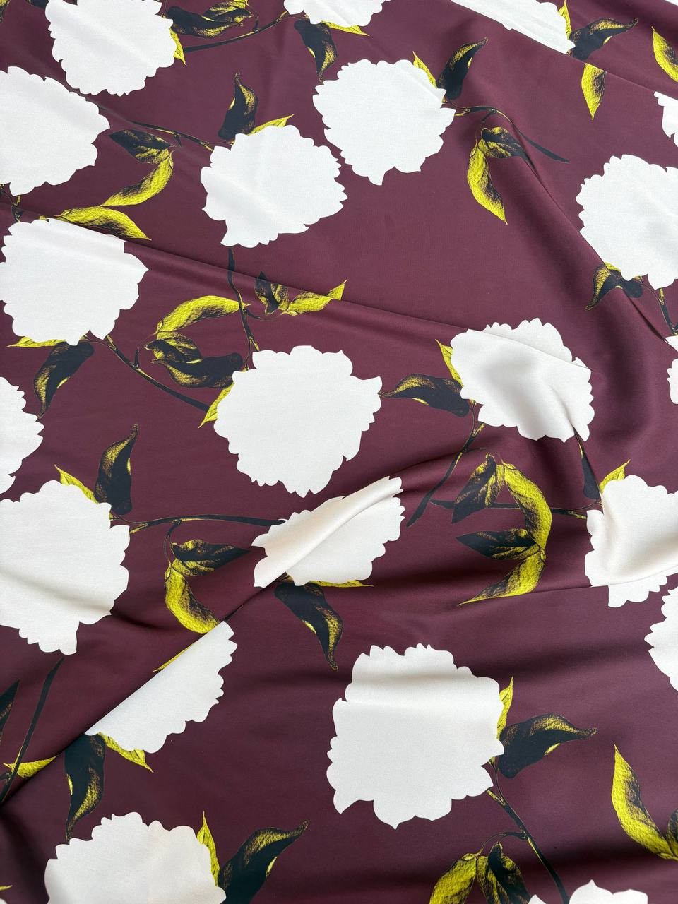 Tessuto Satin Manoseta Floreale Eleganza