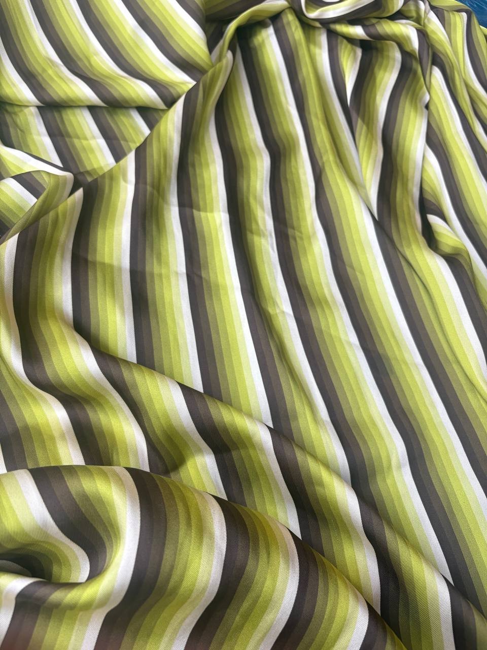 Satin Barrè Verde Riga Verde 3,00x1,50