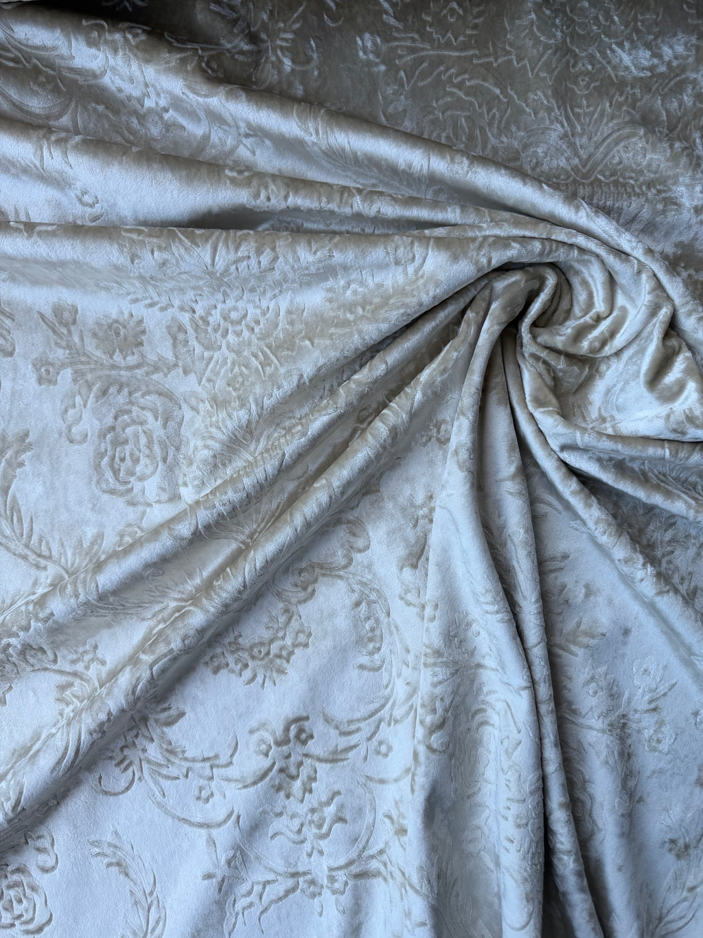 Damascato Jacquard Barocco Velluto Operato Panna Doppia Altezza