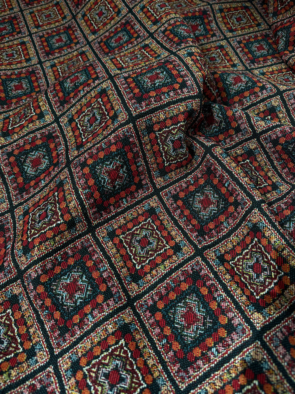 Broccato Gobelin Wax Vintage Tribale toni arancione