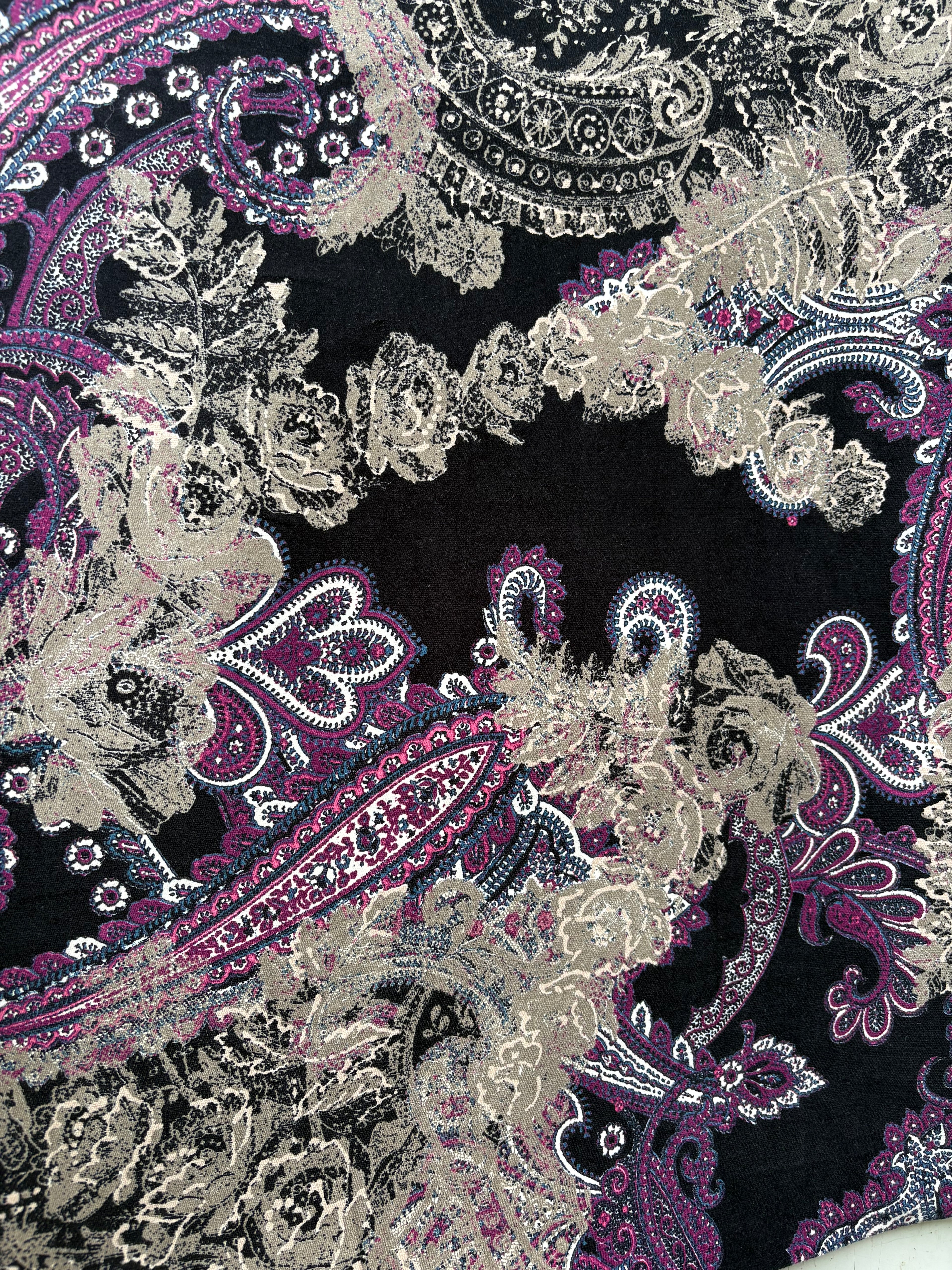 Scampolo Velluto in cotone paisley lilla 2,00x1,40