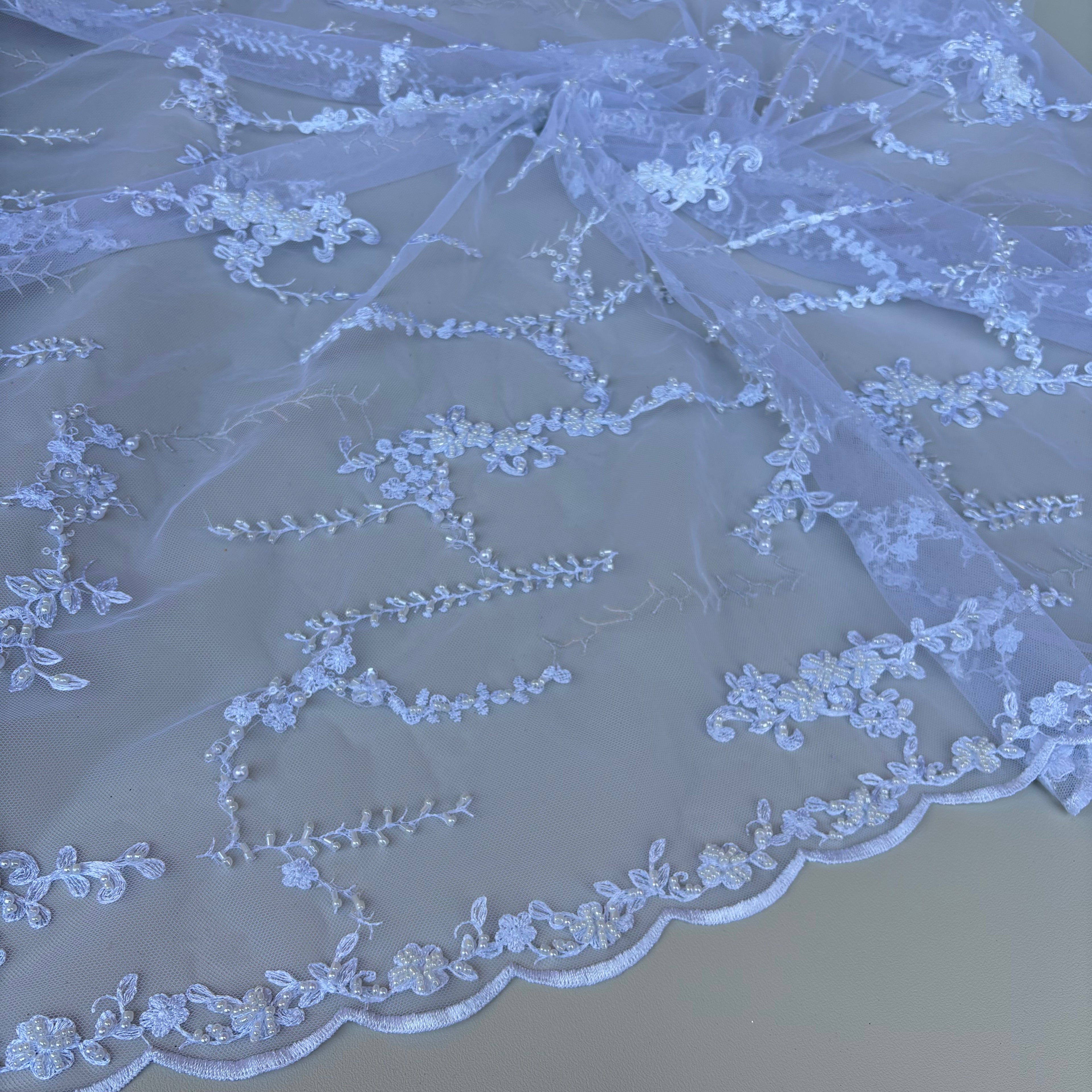 Pizzo Cerimonia floreale small Diana