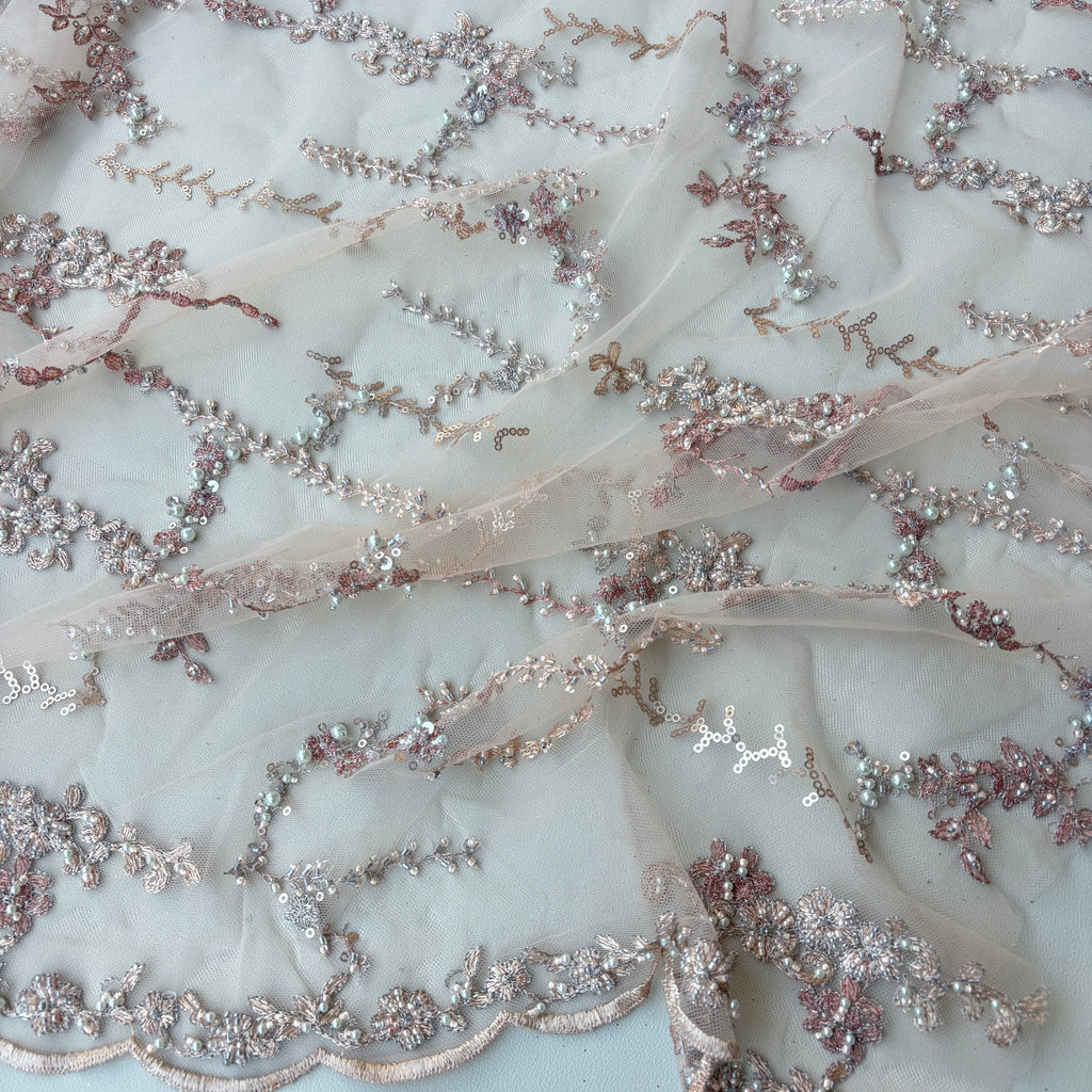 Pizzo Cerimonia floreale small Diana