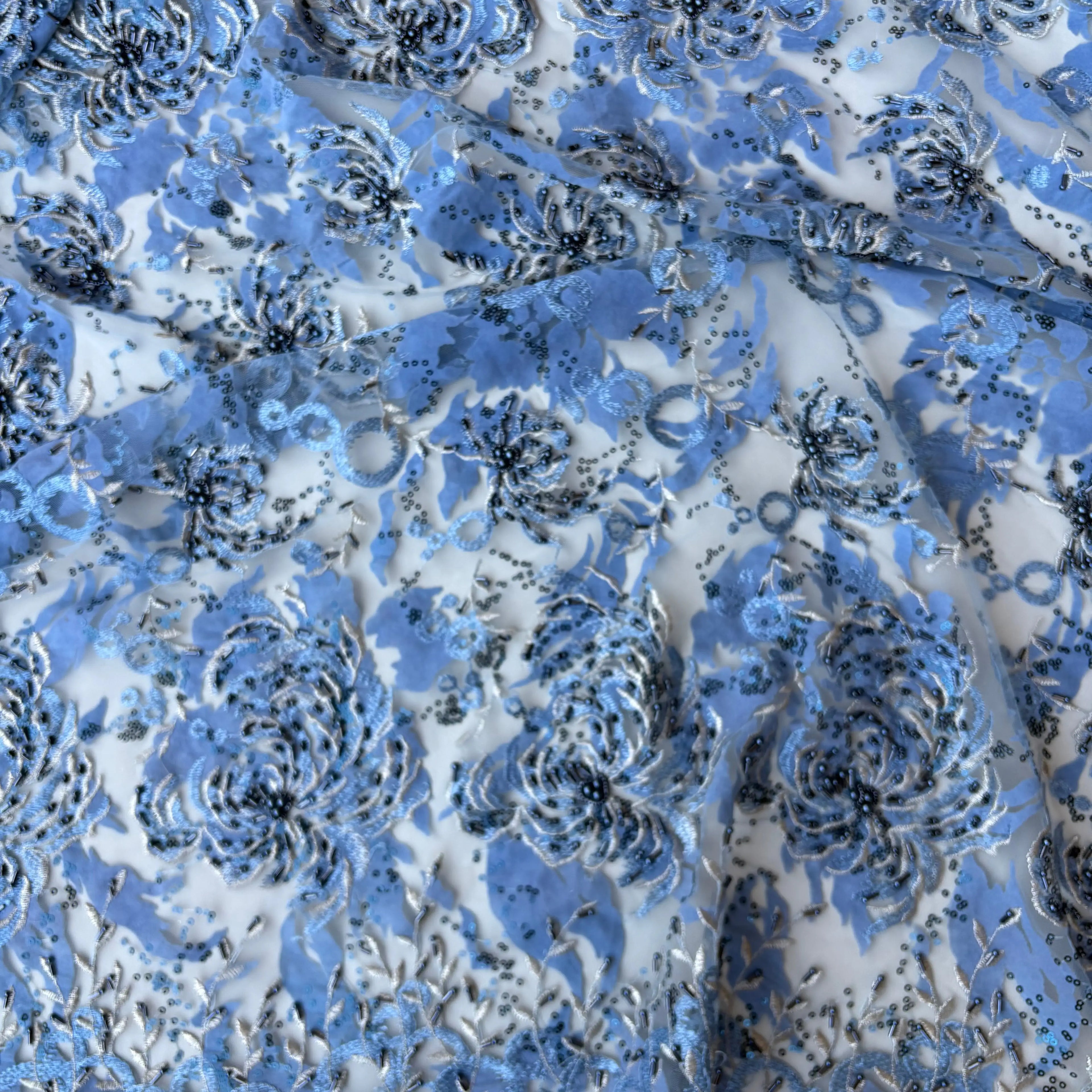 Trozo de encaje floral de ceremonia azul claro 1,40x1,30 azul polvoriento