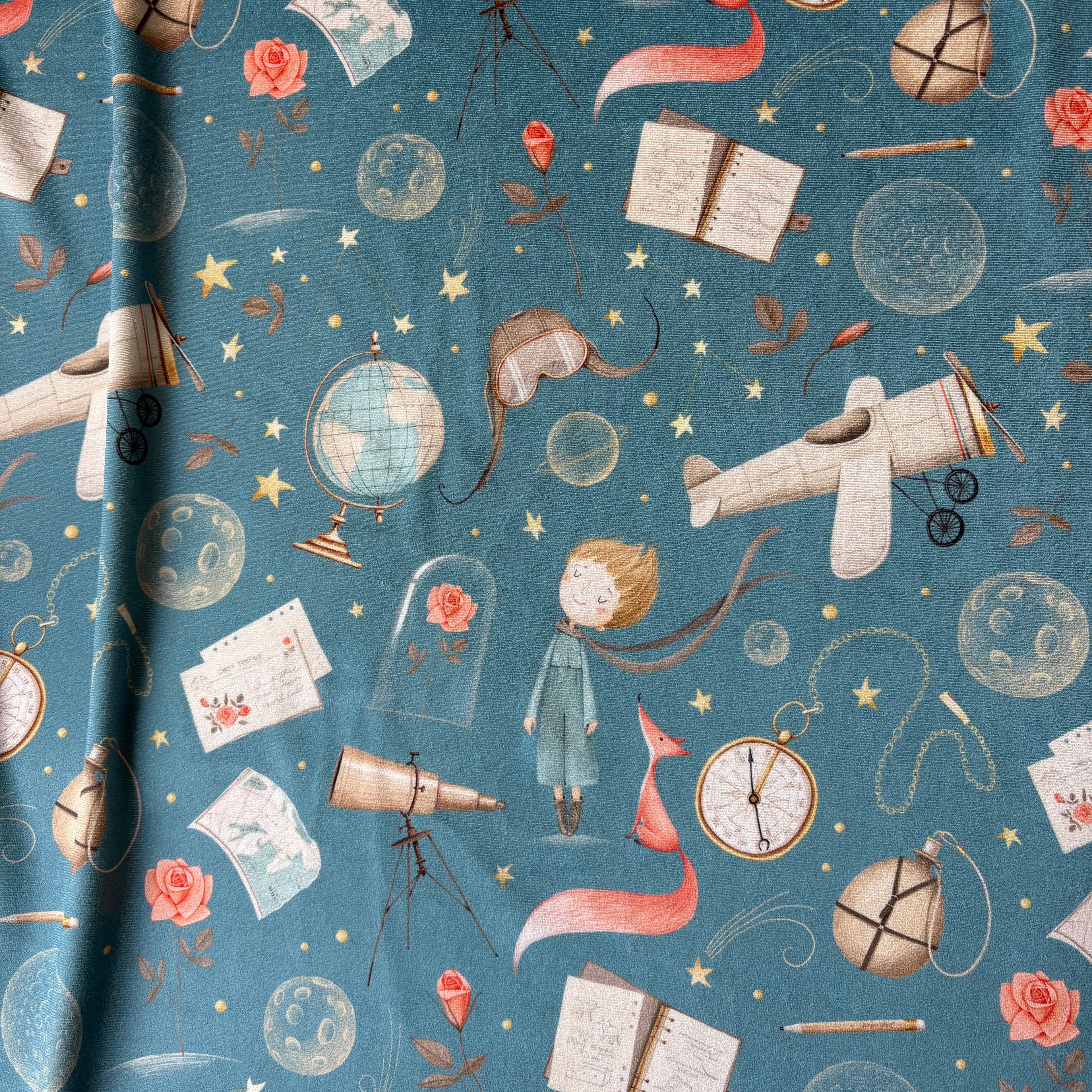 Scampolo Velluto elastico piccolo principe 2,20x1,50