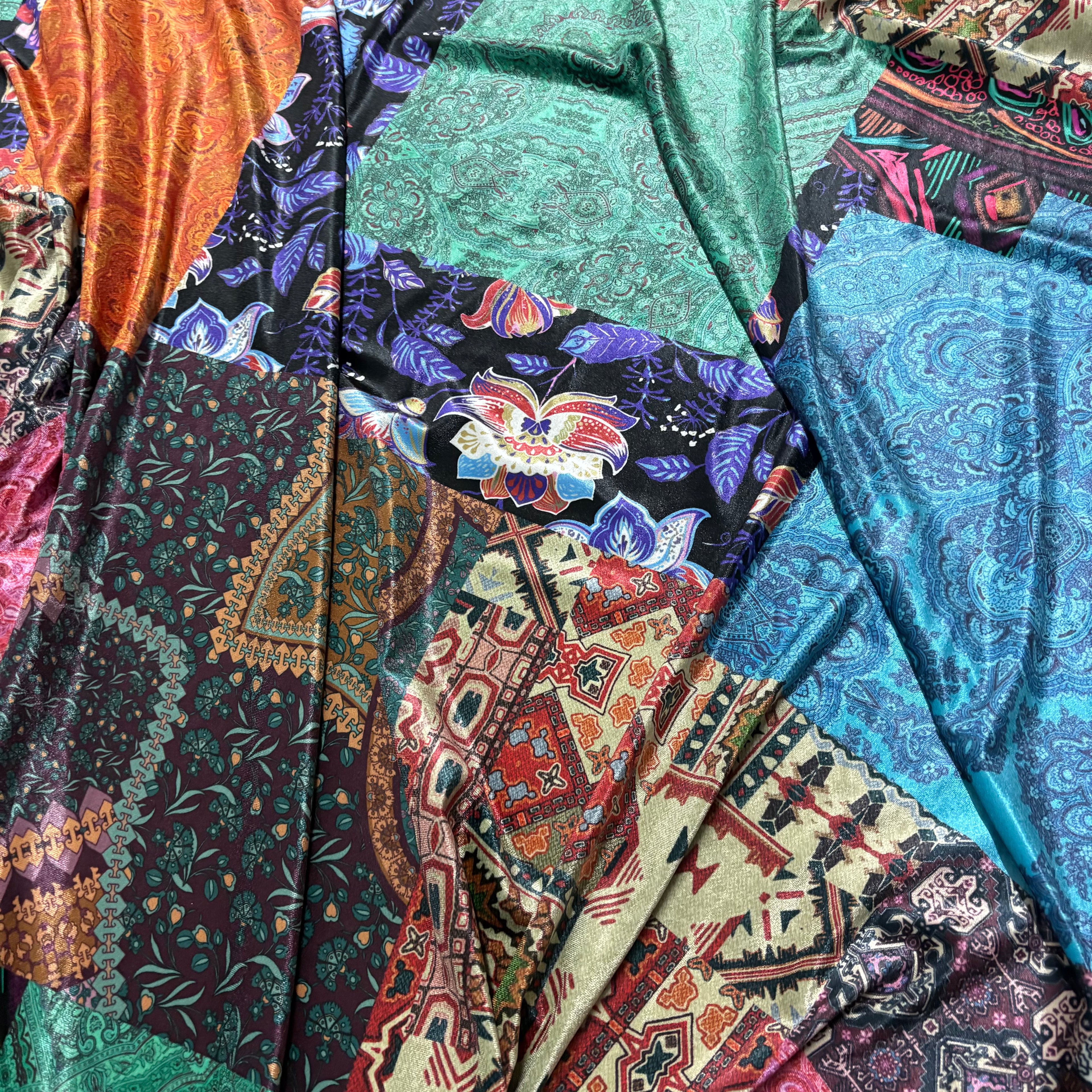 Velluto Patchwork Wax arab  Bielastico