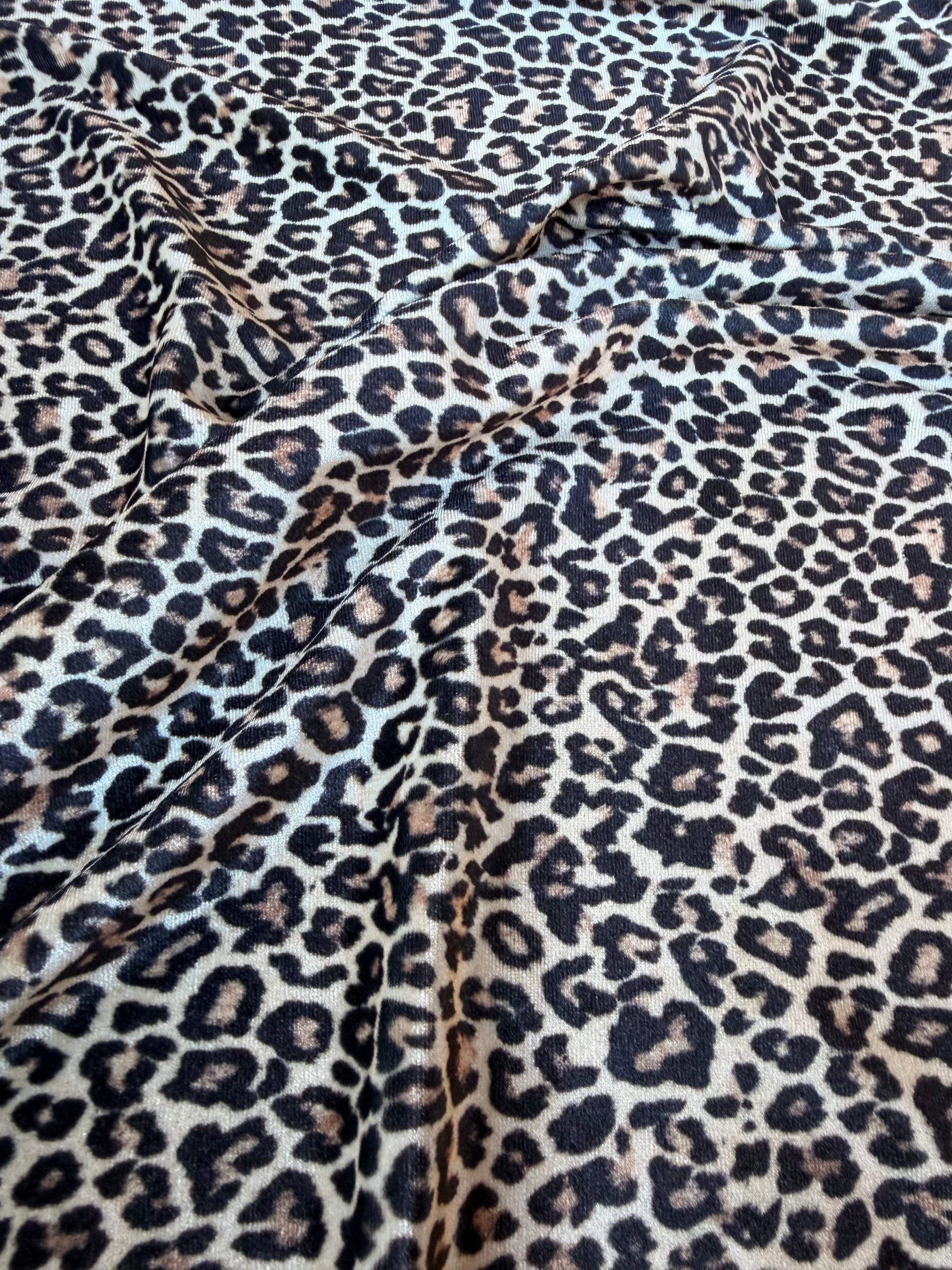 ELASTIC Spotted Animal Print Velvet 