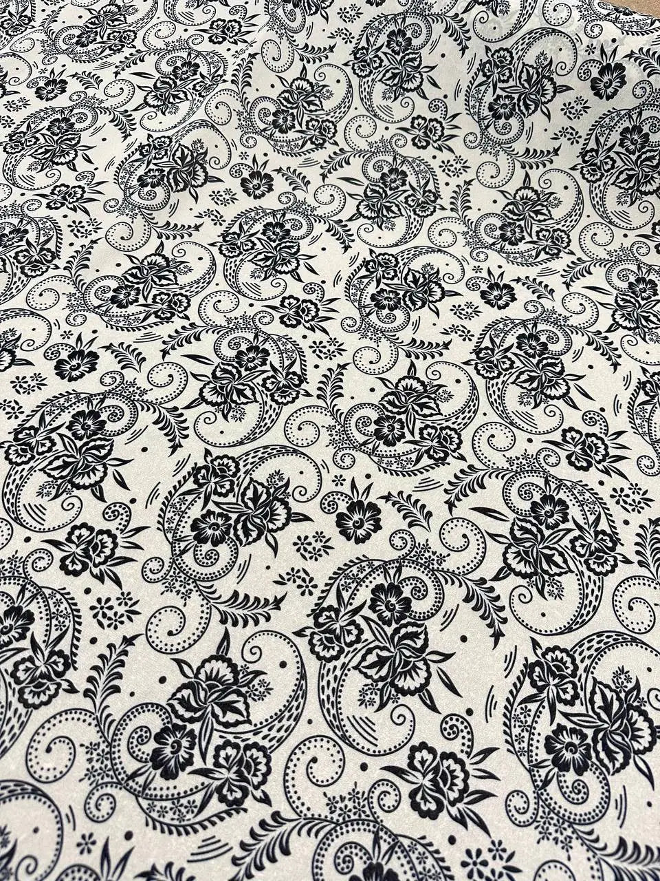 Georgette Floreale Black White