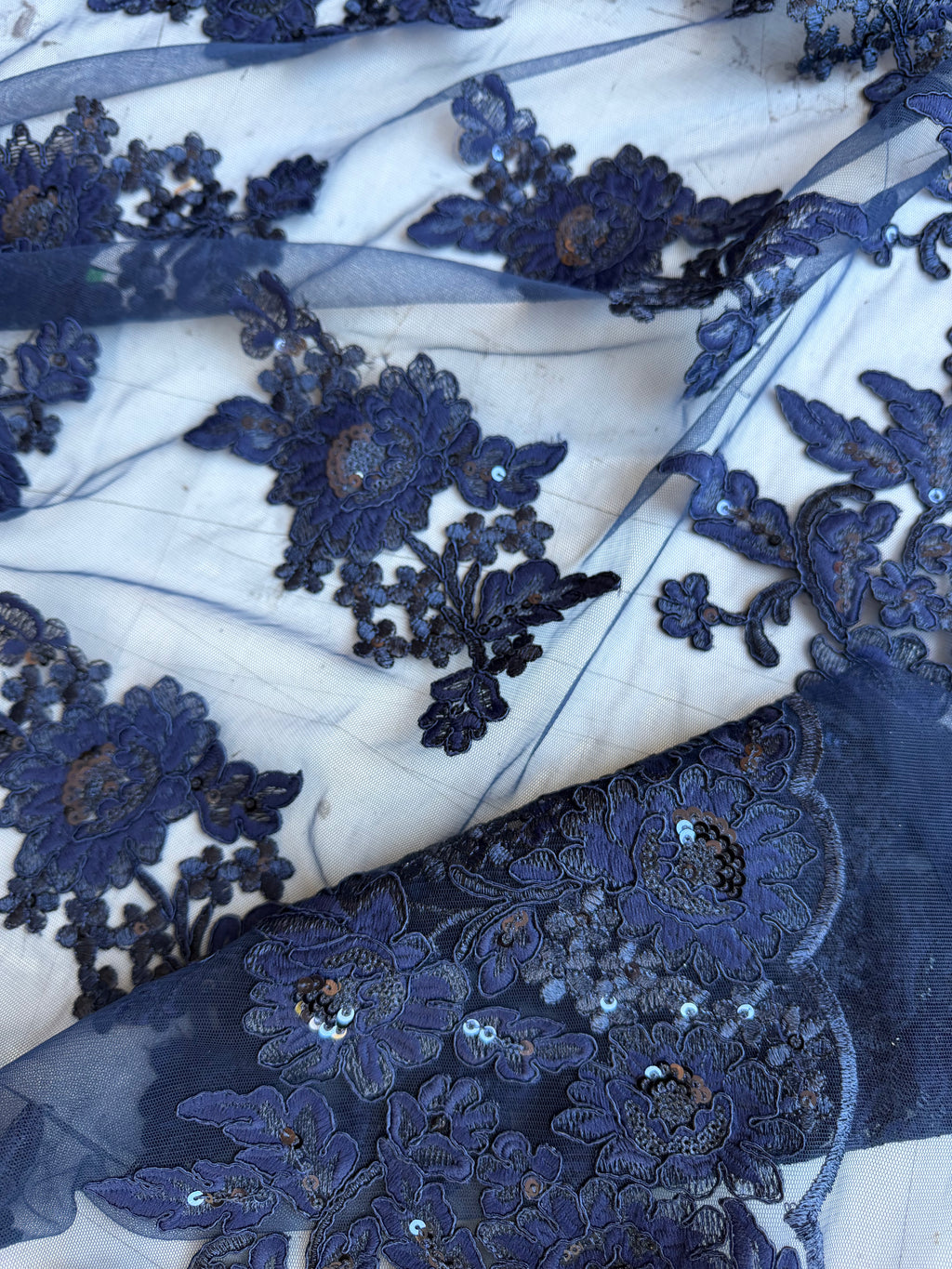 Tulle ricamato pizzo blu applicazioni