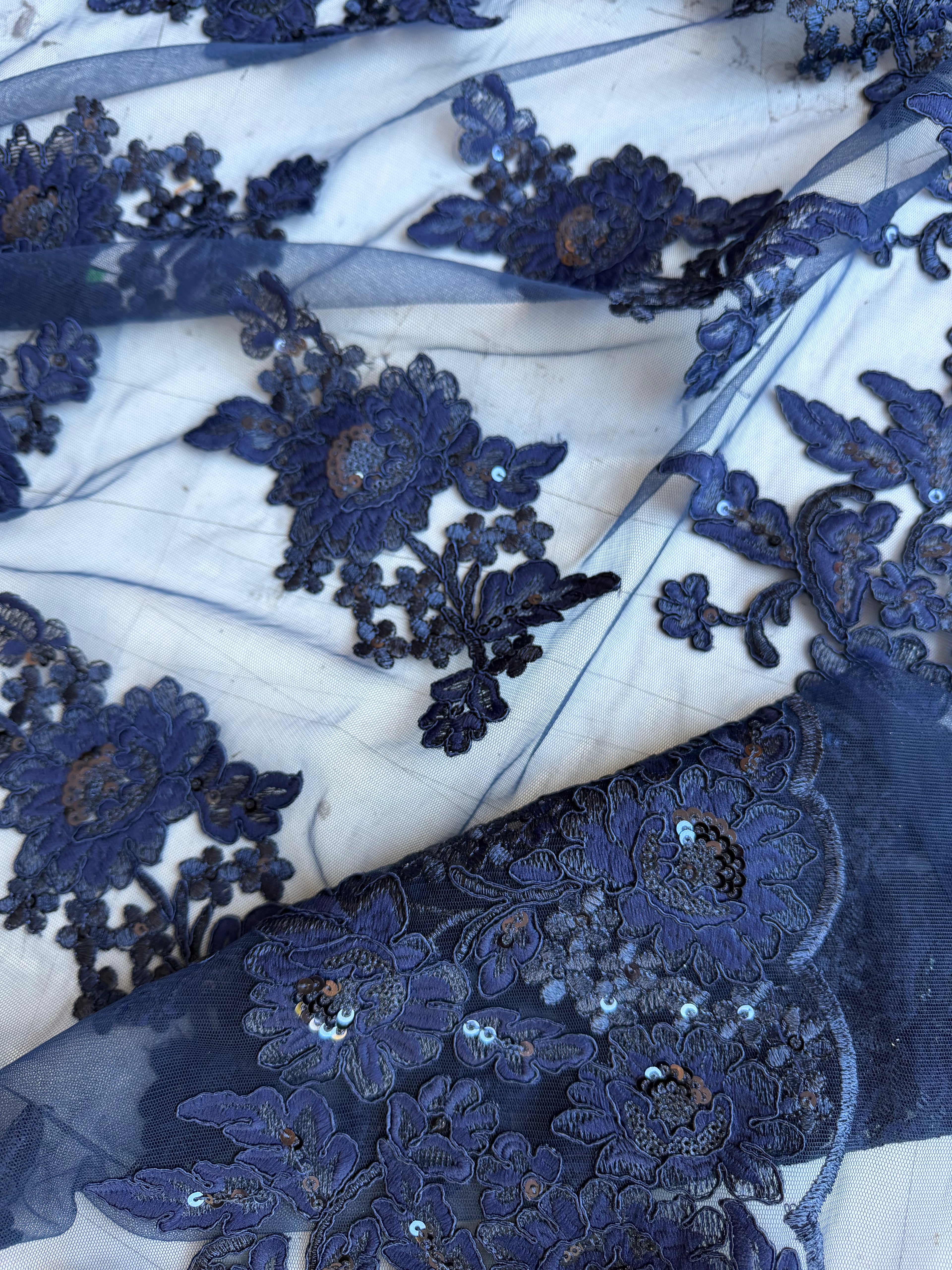 Tulle ricamato pizzo blu applicazioni