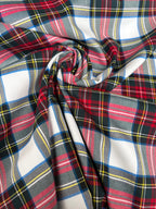 Scottish Tartan Wool Checks White Background Red Check UNDERPRICE