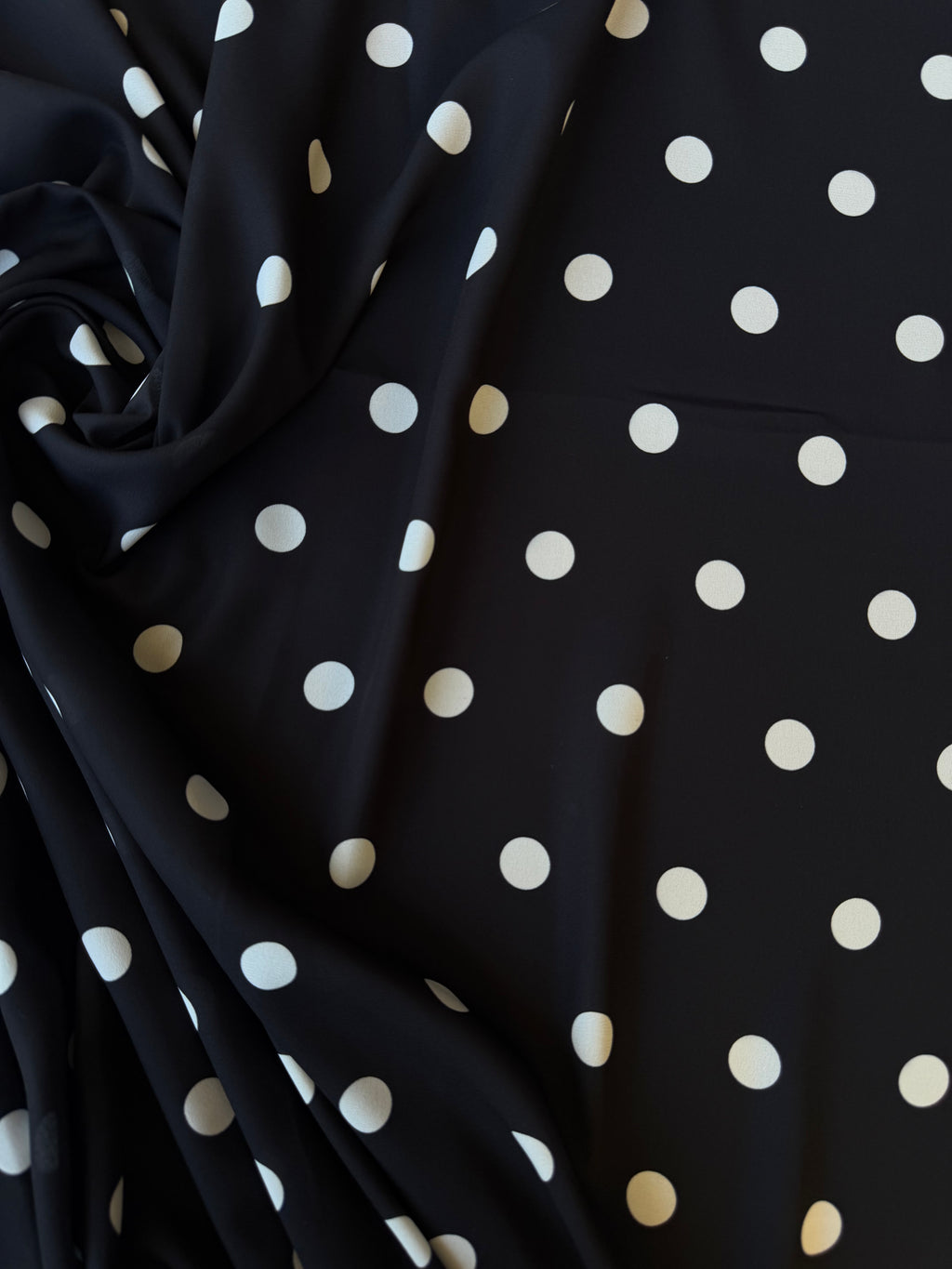 Satin marrocain Pois Nero Classic