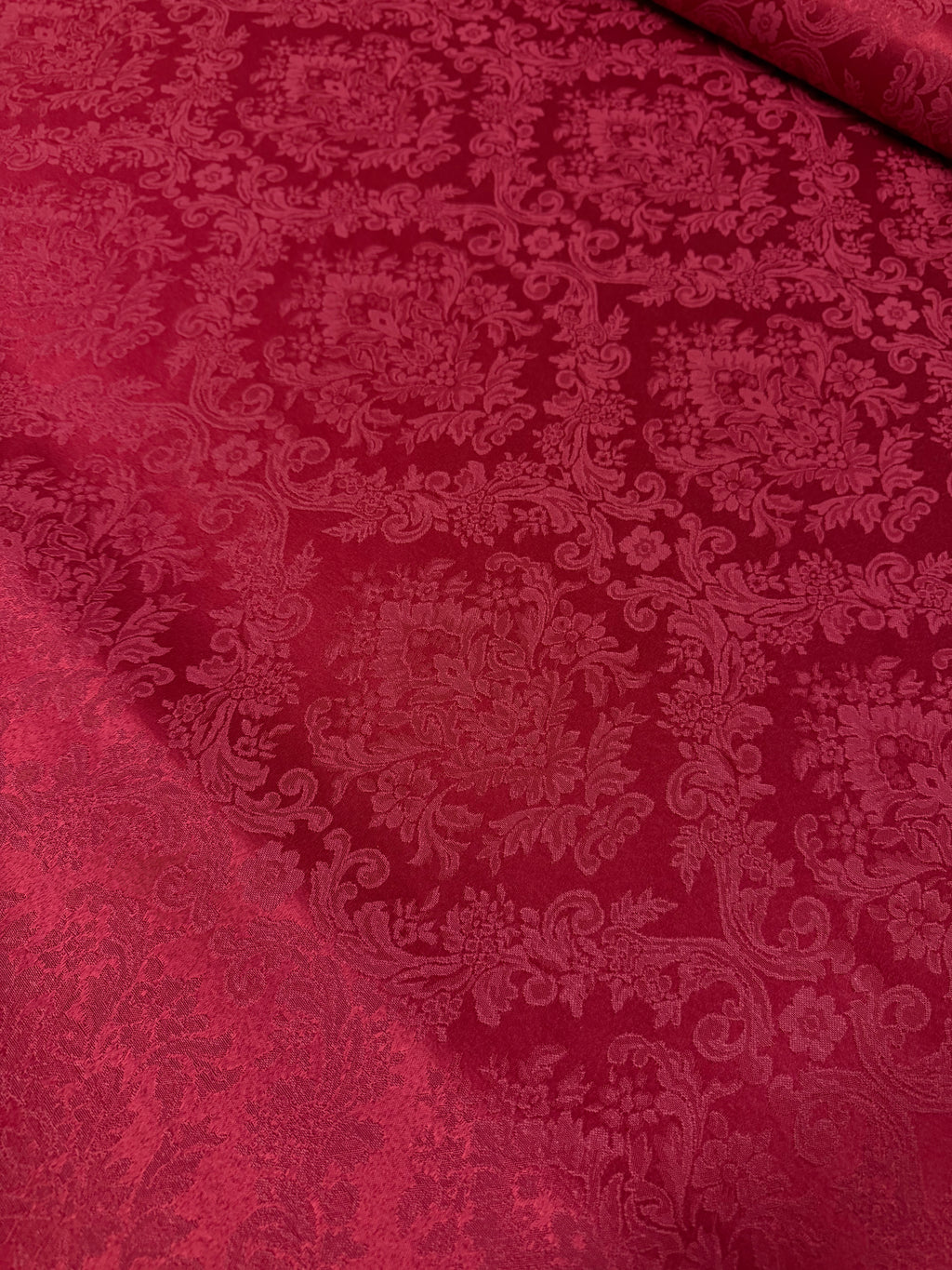 Episcopal Damask Upholstery Bordeaux 3.45H